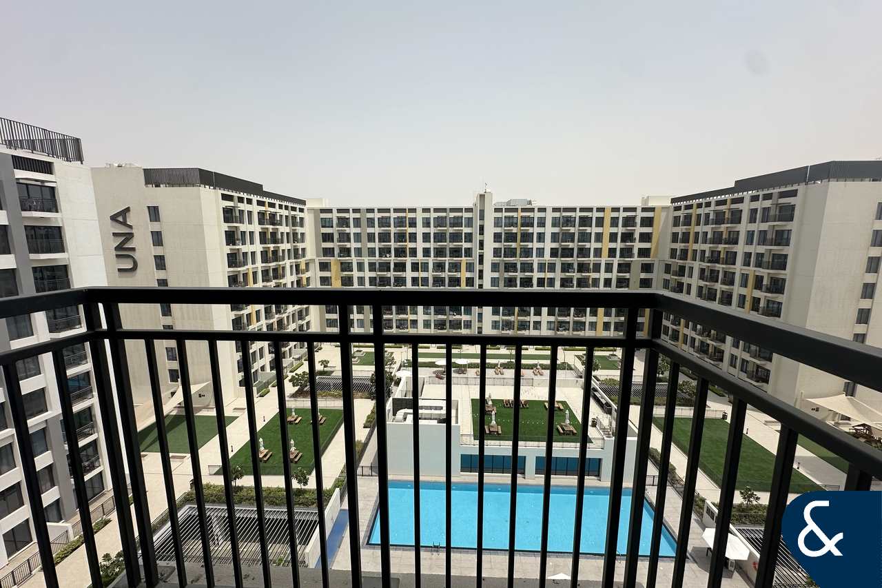 apartment card