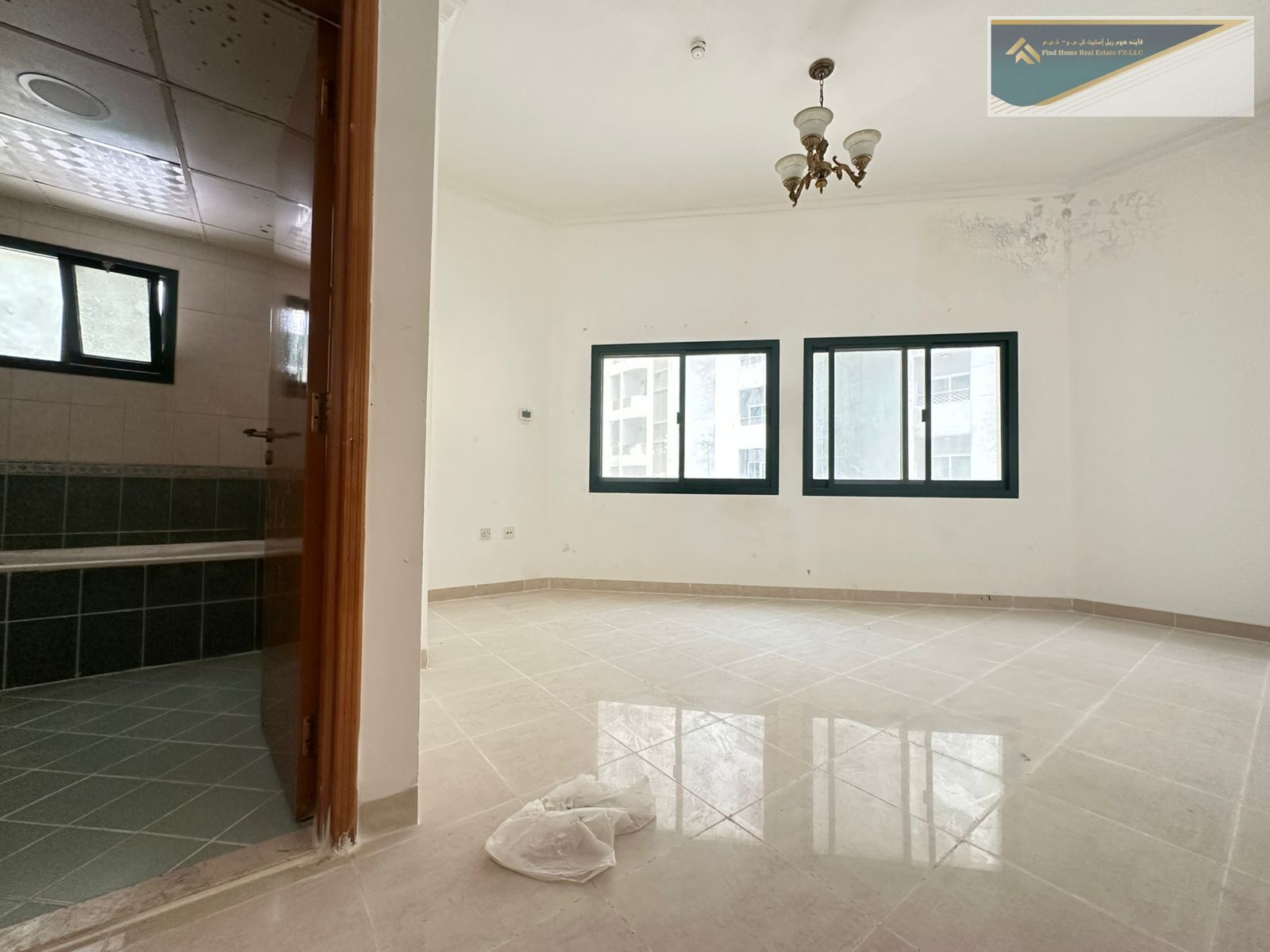 HOT OFFER !!FULLY SPACIOUS NO DEPOSIT 2BHK WITH WARDROBE CENTRAL AC AND GAS WITH BALCONY NEATAND CLEAN BUILDING JUST 37k IN AL QASIMIA