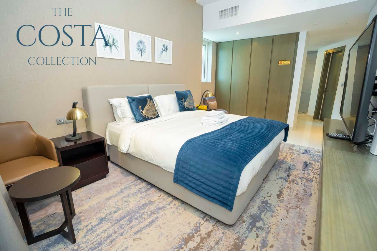 SPACIOUS STUDIO| STUUNING CANAL VIEW | WITH AMENITIES