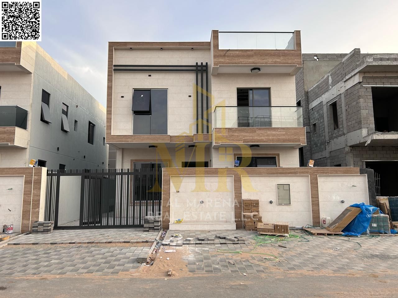For Sale – Elegant Modern Villa in Al Yasmeen – Ajman | 3014 Sqft | 2 Floors + Rooftop | 4 & 5 Master Bedrooms | Majlis | Living Room | Modern Kitc