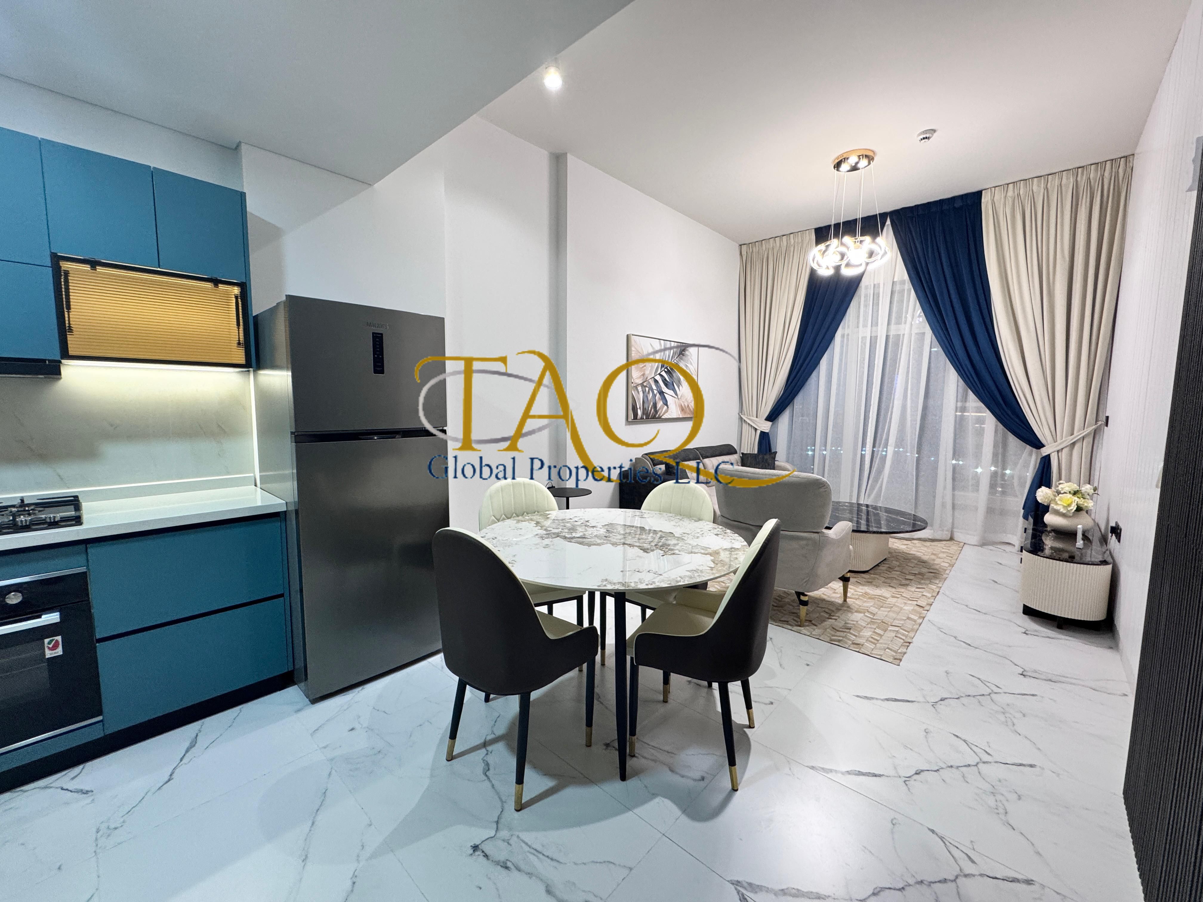apartment card