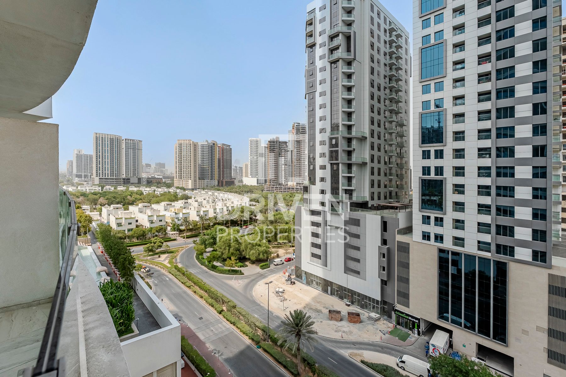 Fully Furnished and Vacant Apt | Spacious