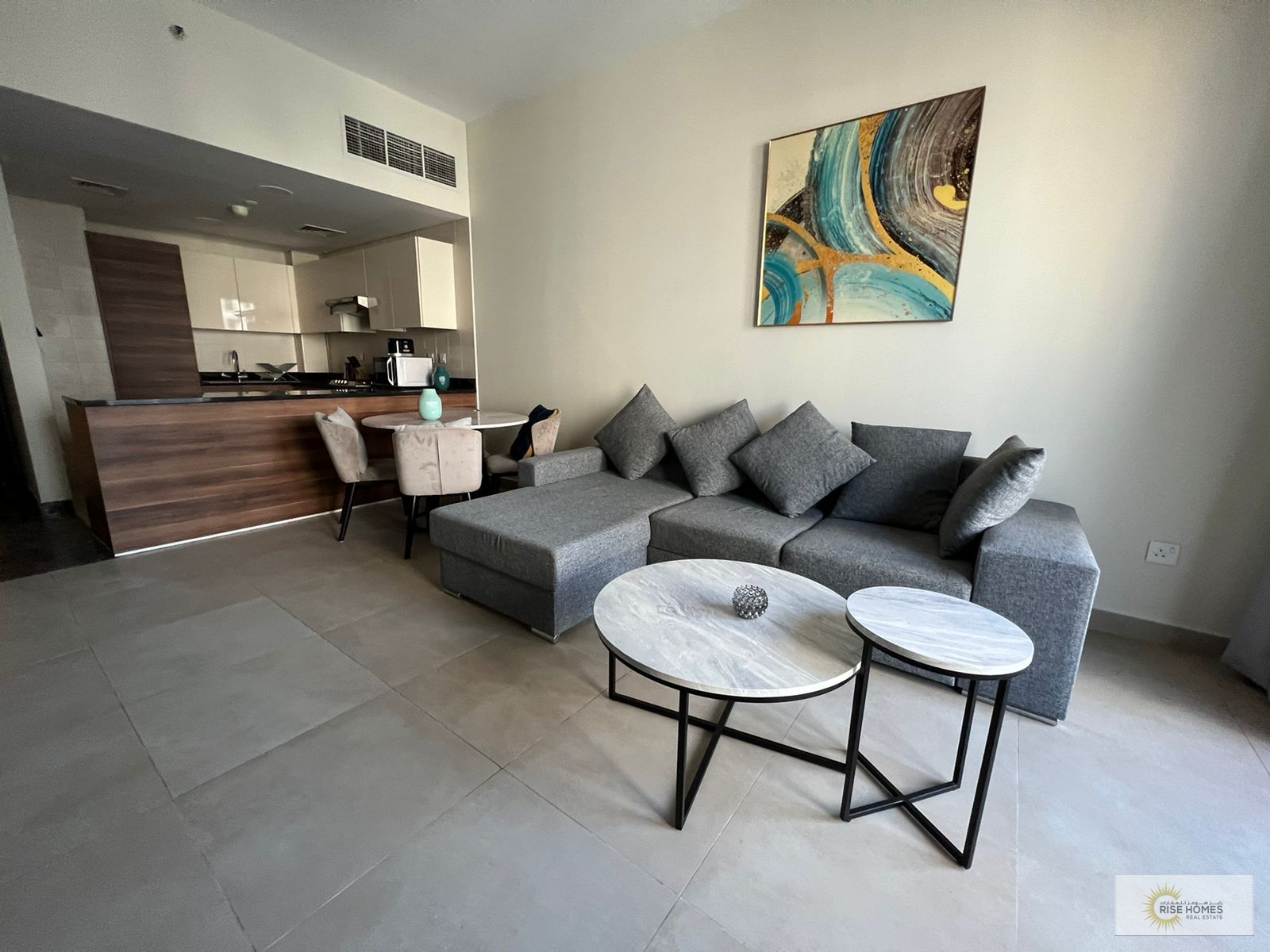 apartment card