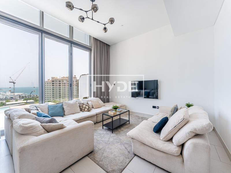 Penthouse | Private Terrace and Hot Tub