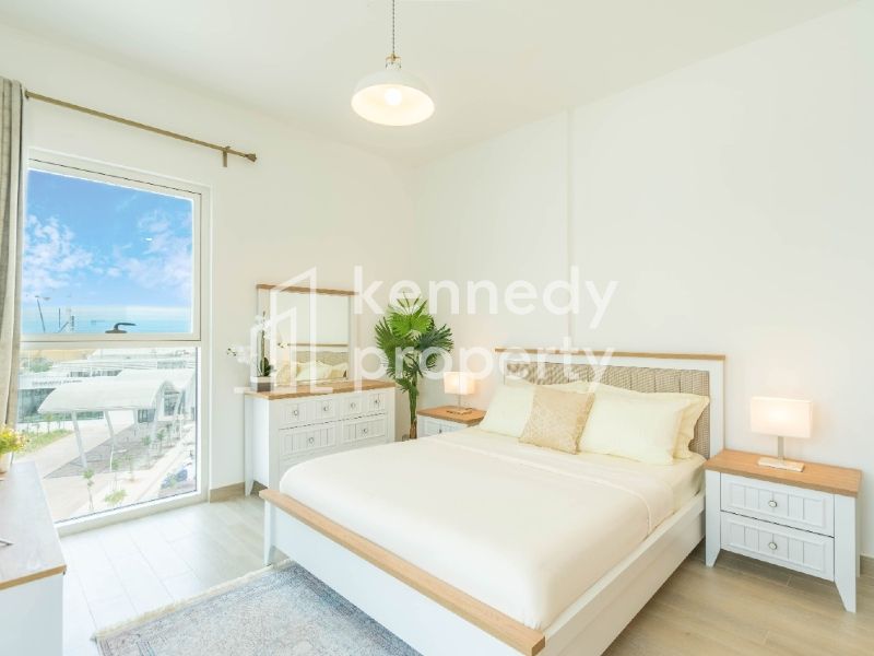 Canal View | Prime Location | With Utilities