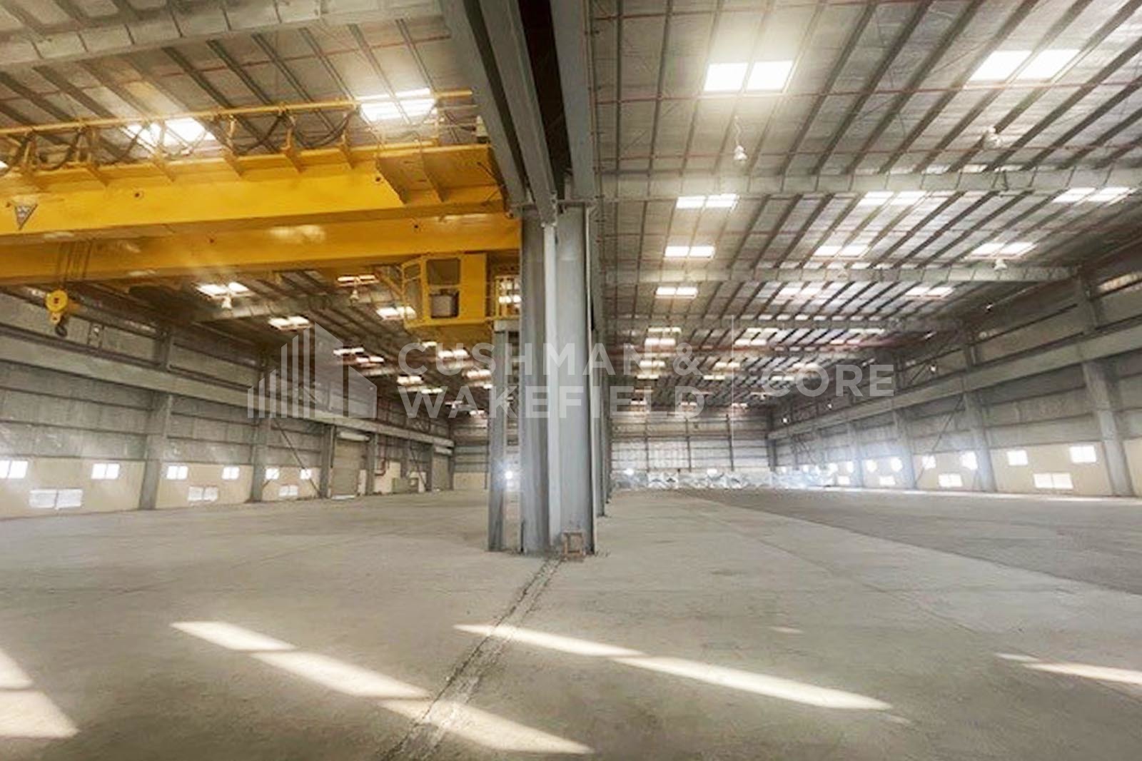 Warehouse | Jebel Ali | 3 Loading Bays