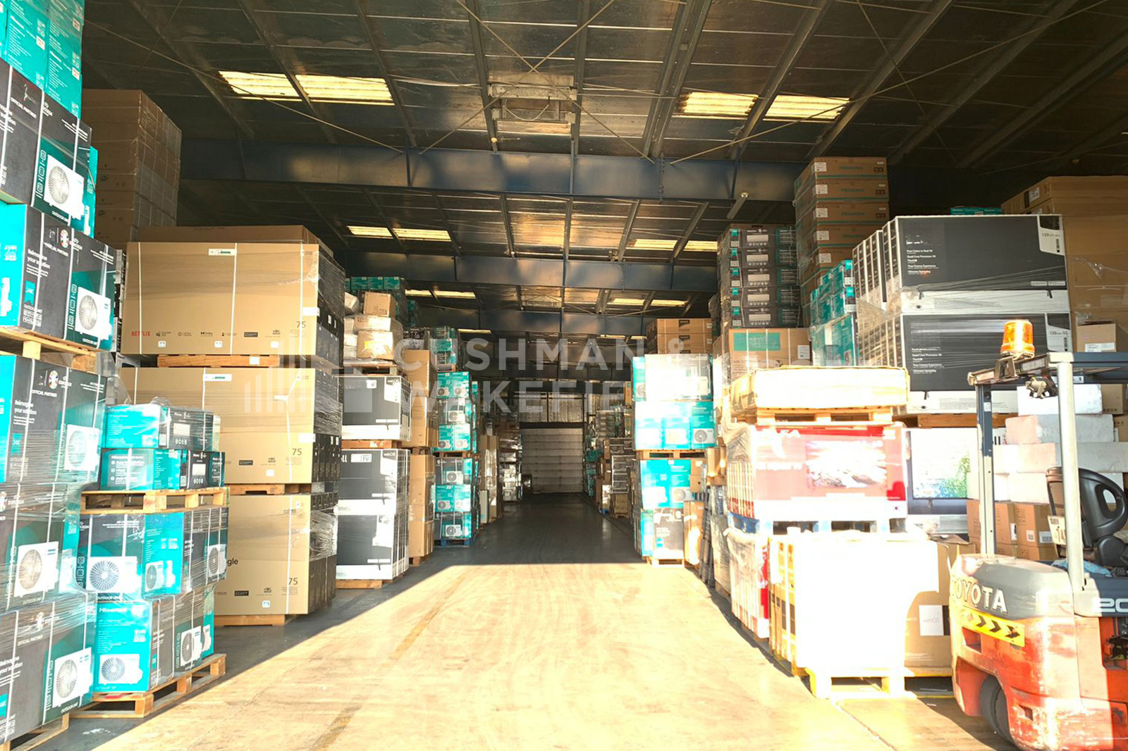 Logistics Hub | Warehouse | Good Ceiling Height