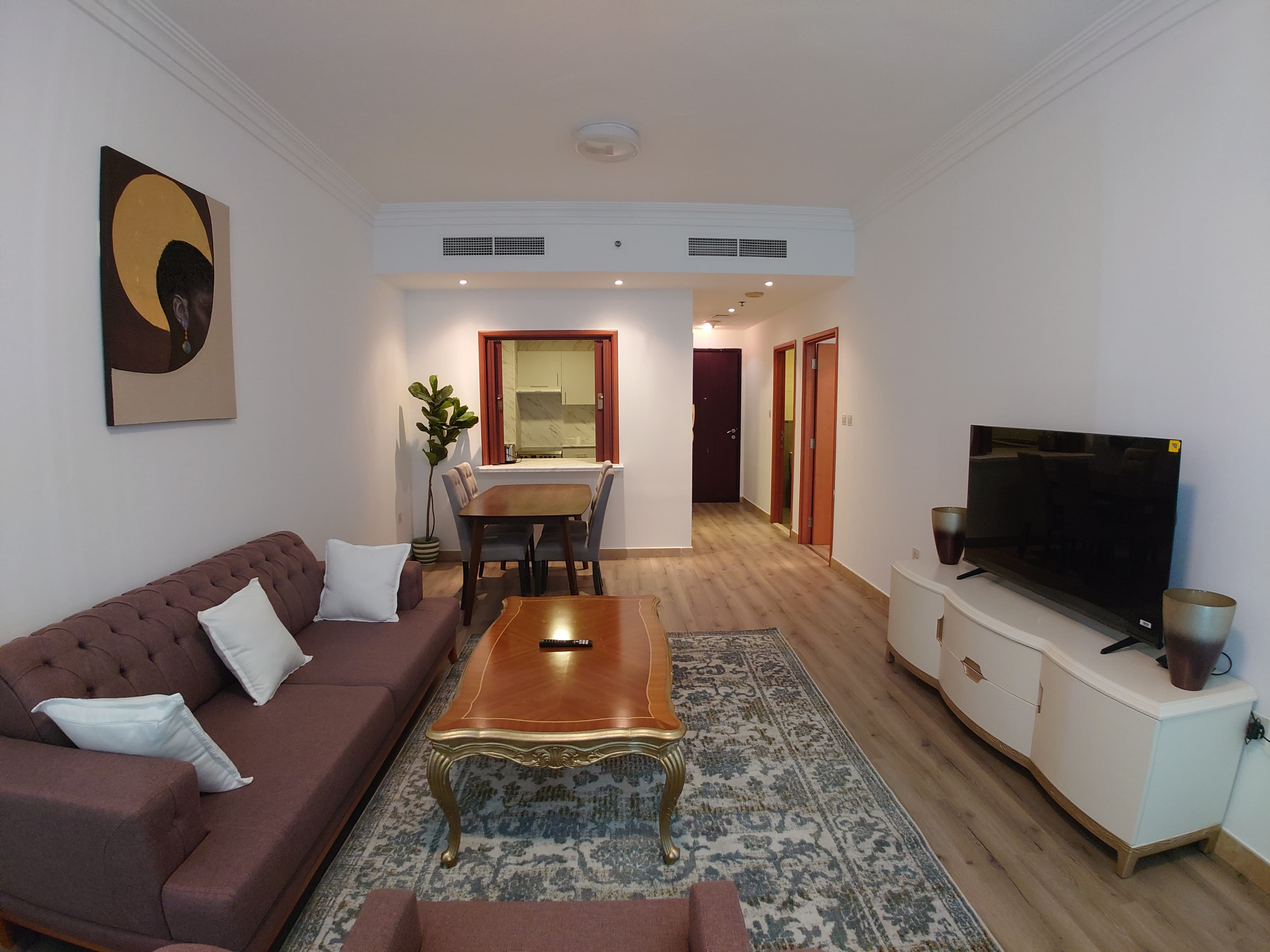 Spacious 1BR in Dubai Marina