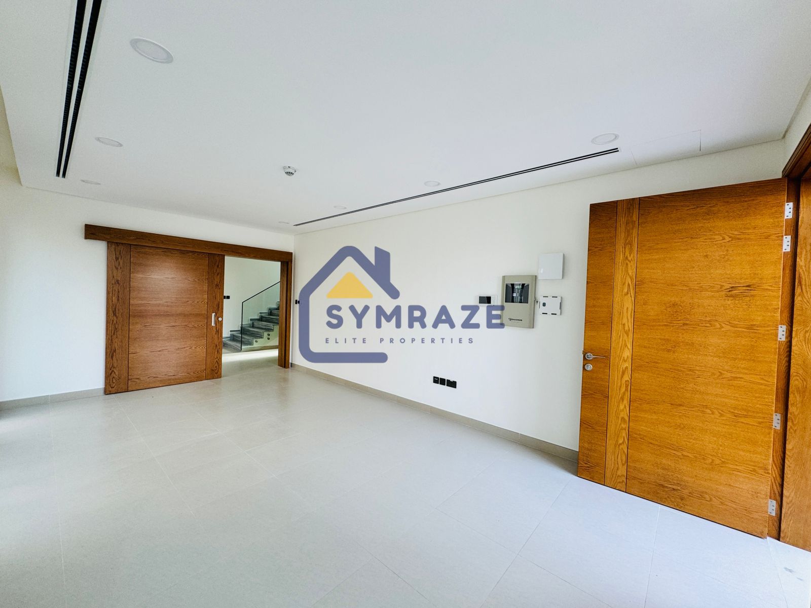 4 BED MODREN VILLA WITH PRIVATE POOL + MAIDS ROOM