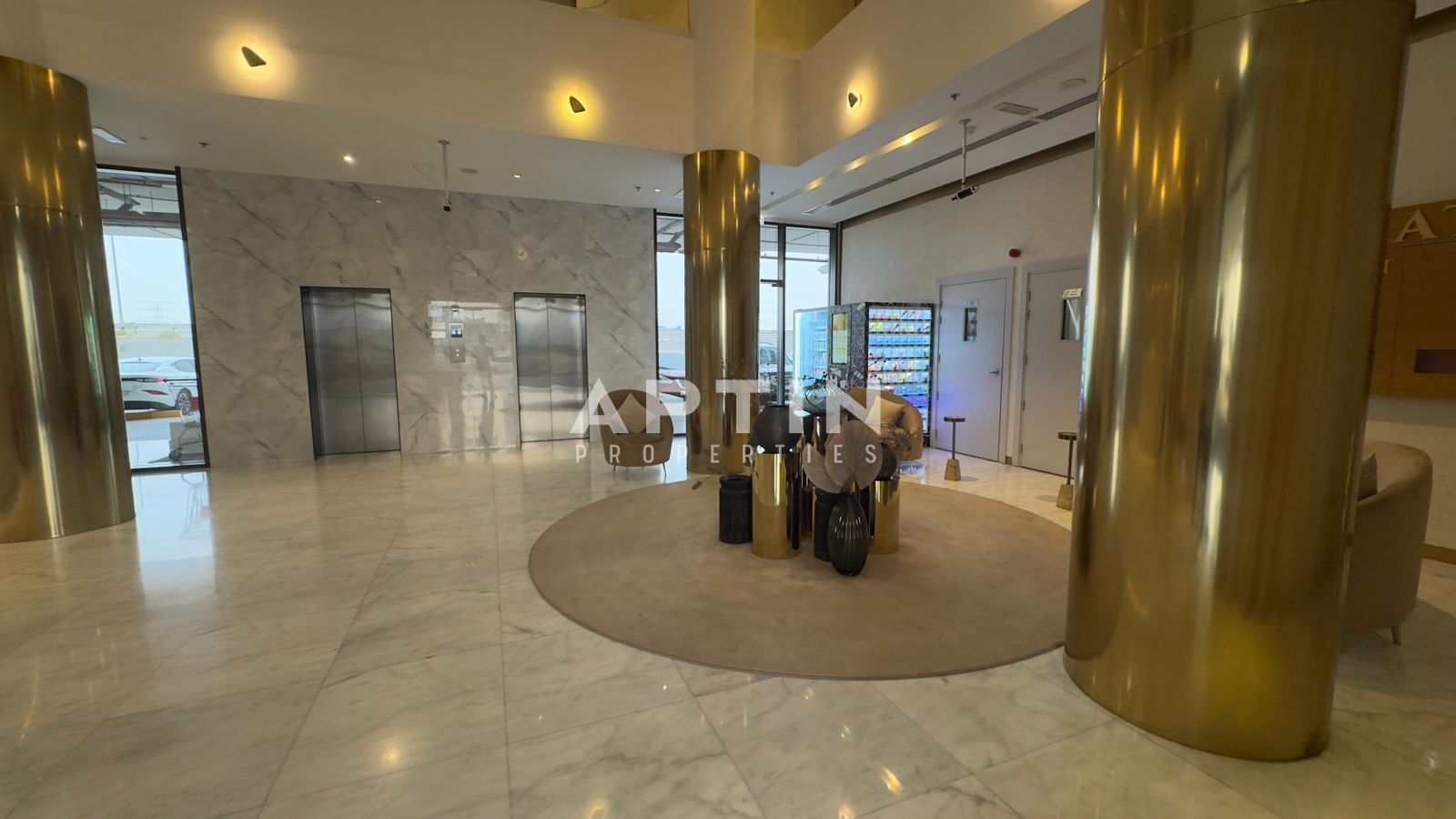 FULLY FURNISHED 1BHK | CONVERTIBLE TO 2BHK | BEST PRICE!