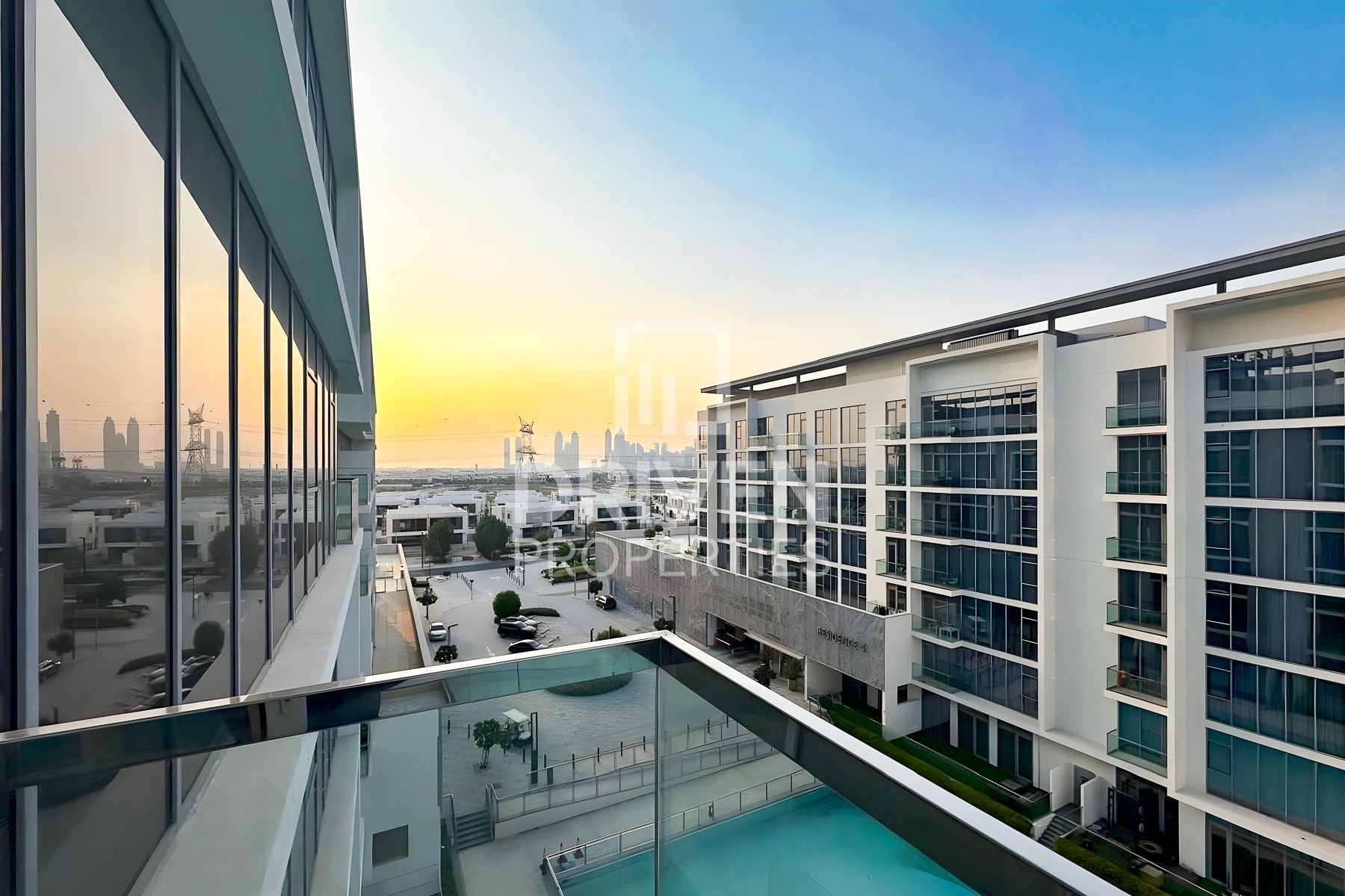 Elegant Unit | Lagoon View | Prime Location