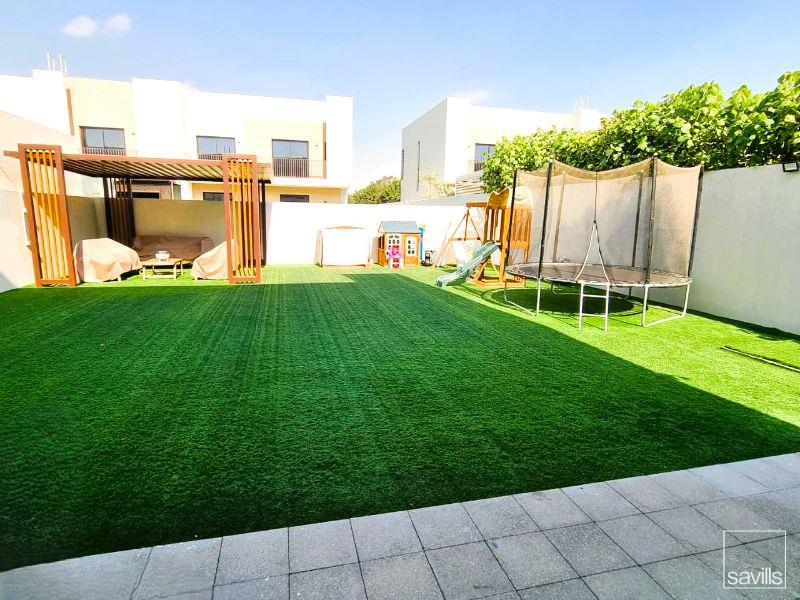 Exclusive Living |Spacious Townhouse |For Sale