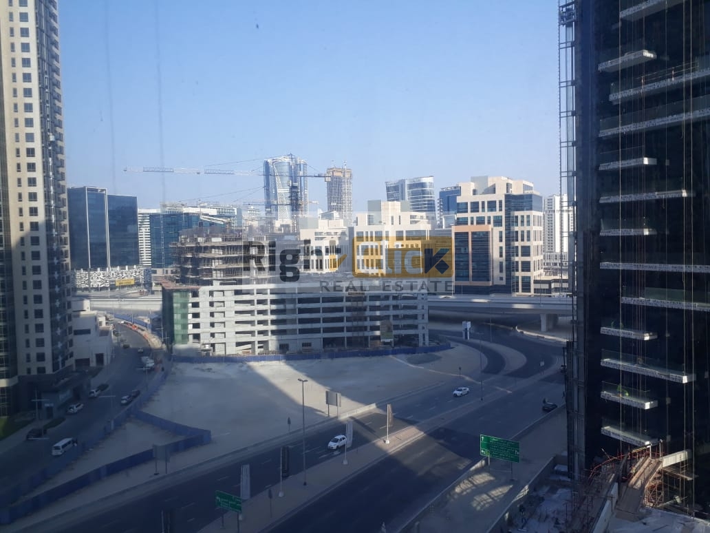 Hot Deal | Burj Khalifa View | FITTED OFFICE l Fully Furnished