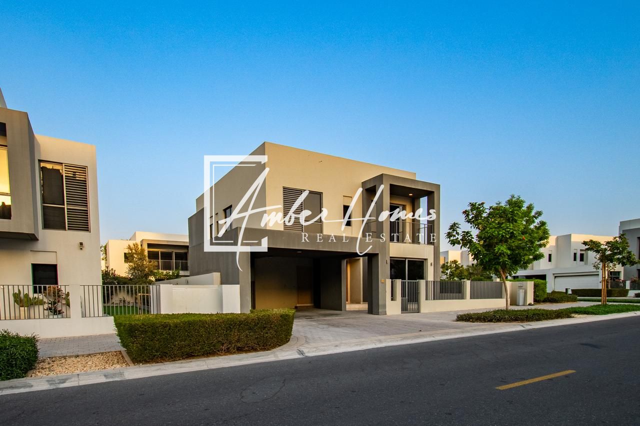 Genuine Resale | Corner Unit | NEGOTIABLE
