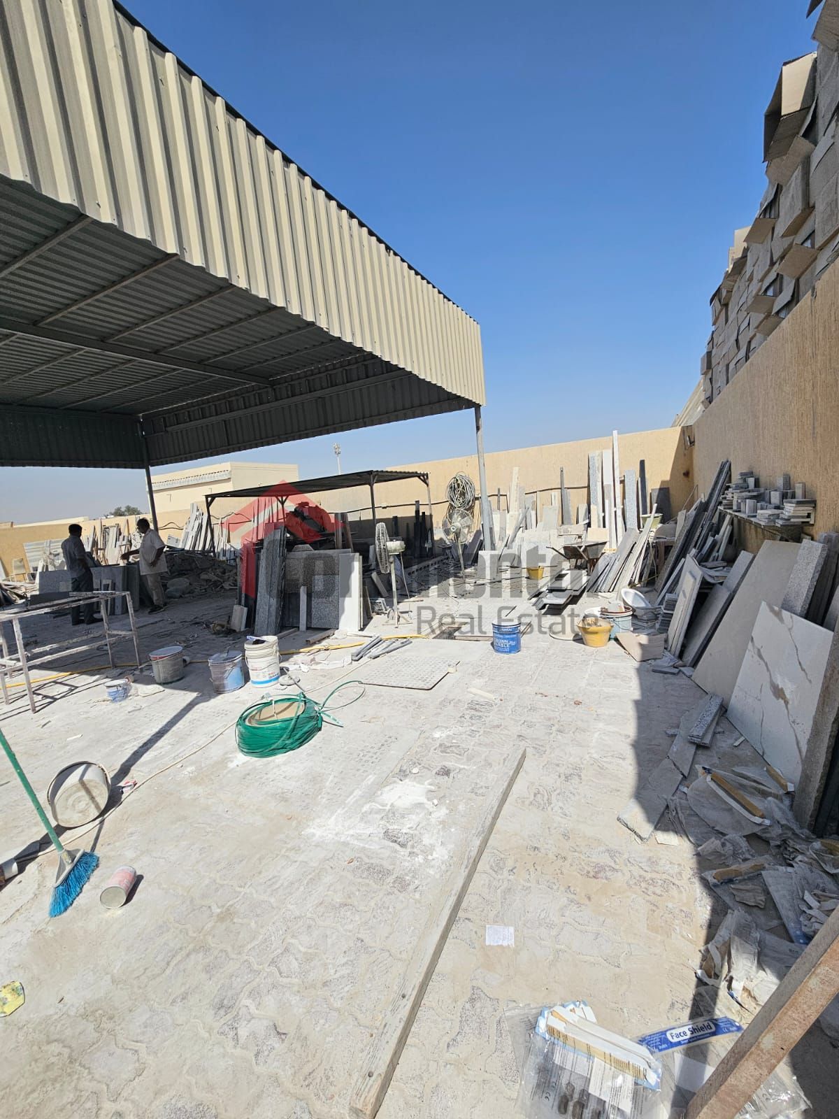 Open Yard | Washroom | For Rent | Power Load