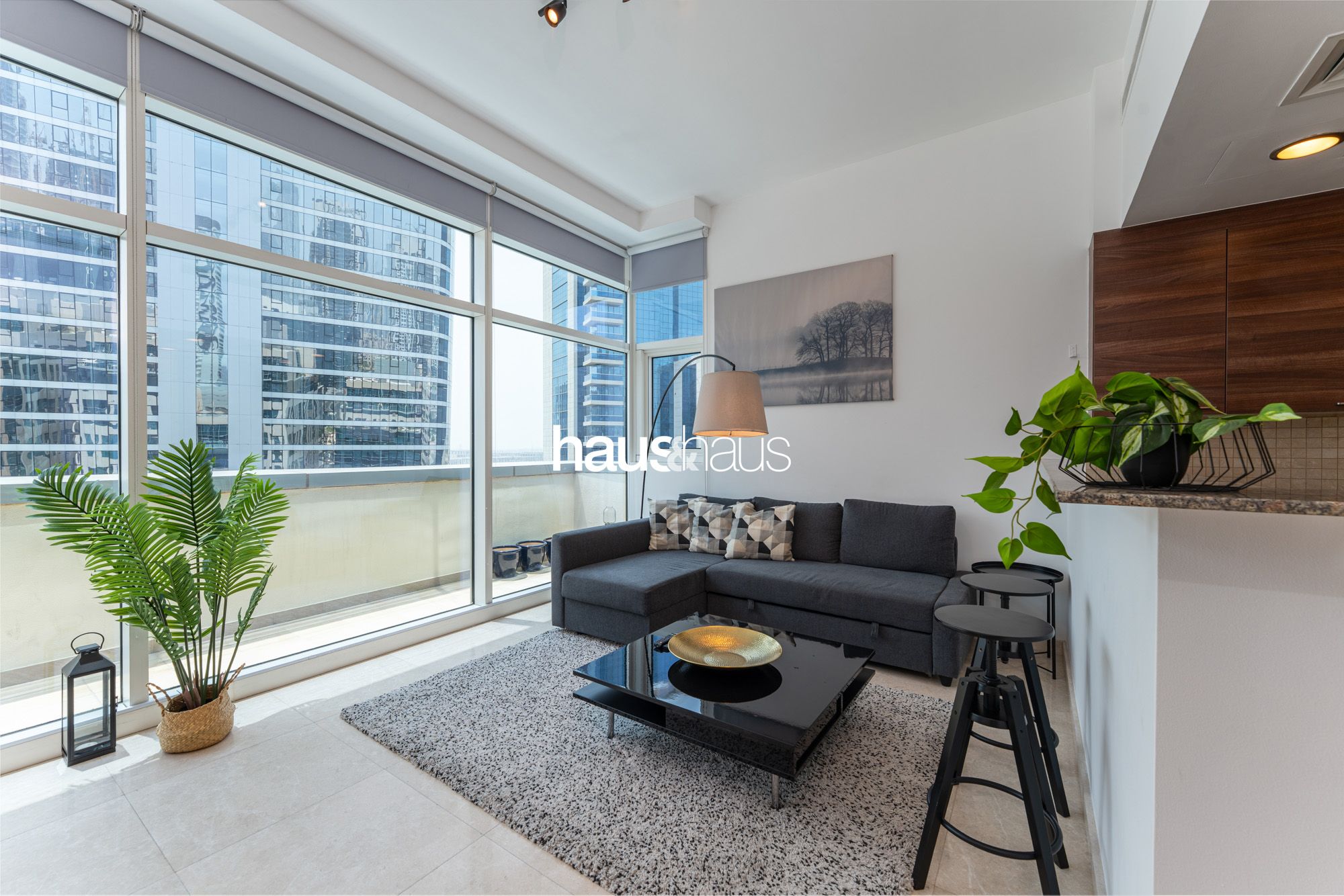 Spacious Studio | Business Hub | Sleeps 3
