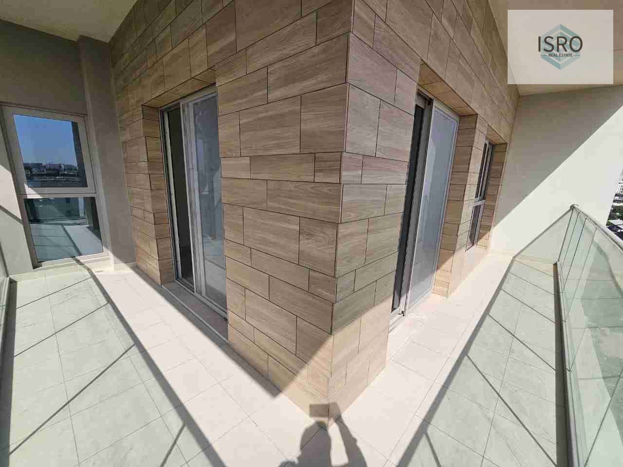 Amazing chance to own this spacious apartment