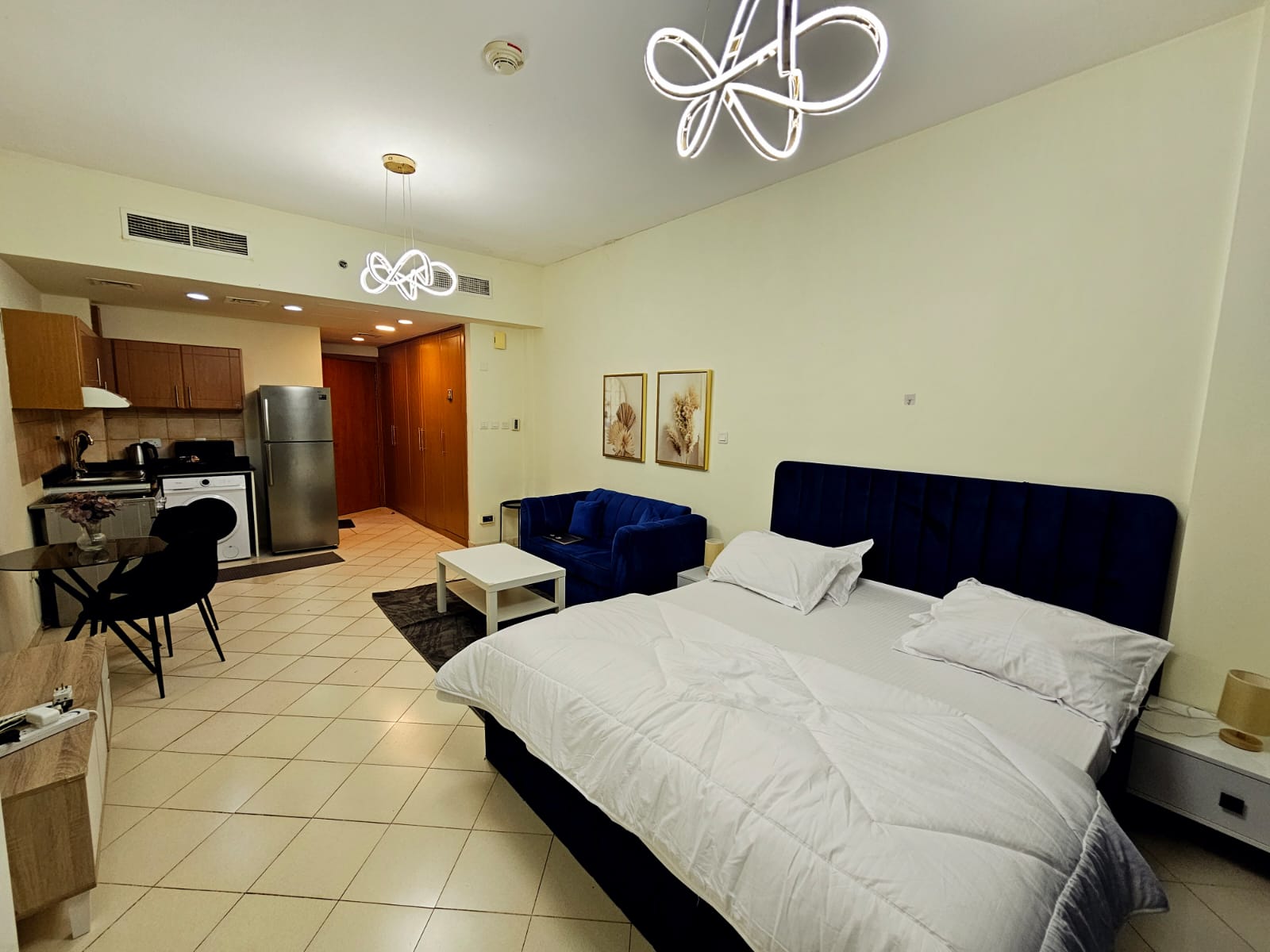 Brand New Elegant Furnished Studio || Amazing Lake View || Near Me'aisem City Centre || Nicely Wooden Flooring