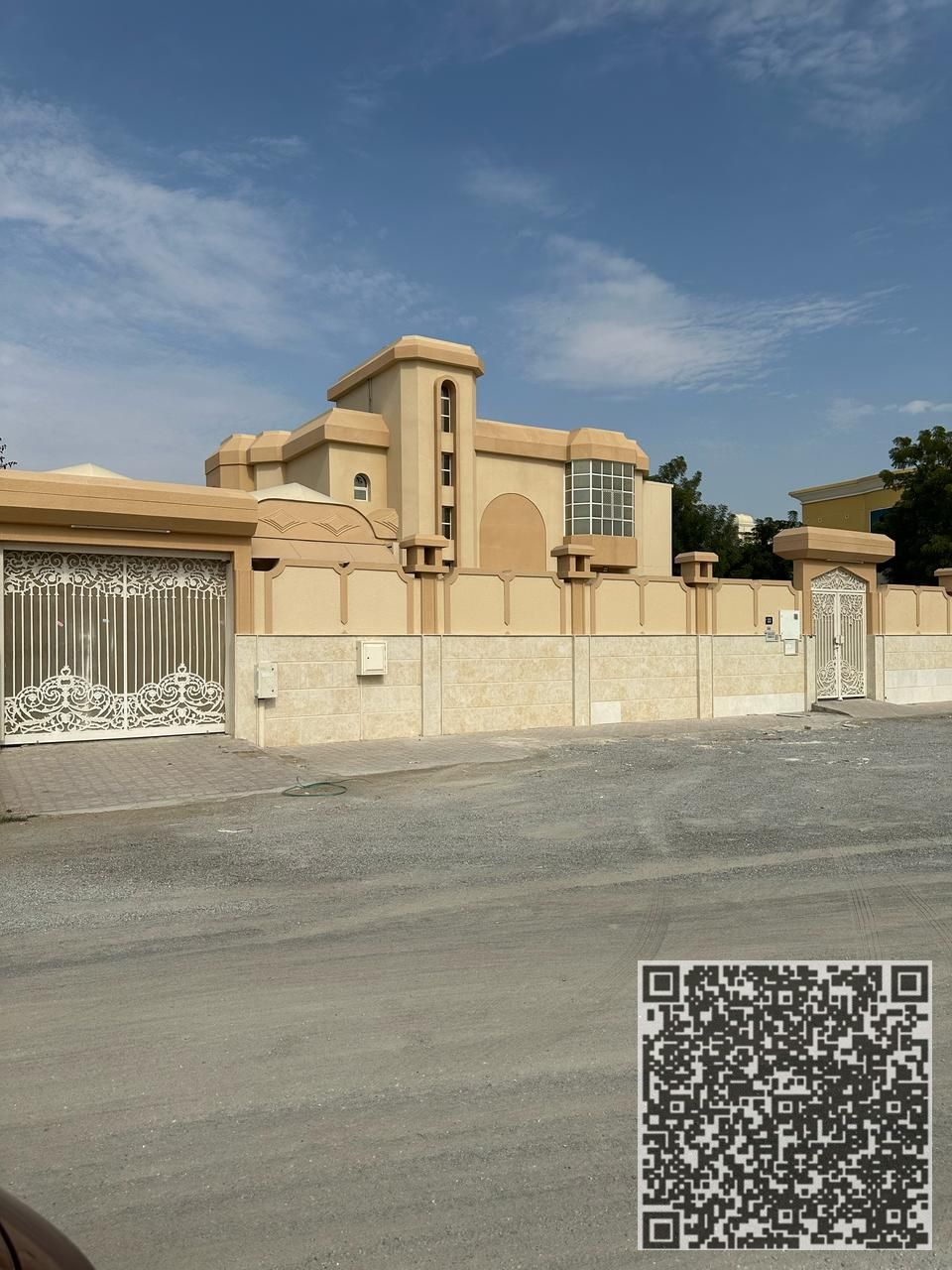 LUXURY SPECIOUS 7 MASTER BEDROOMS VILLA AVAILABLE WITH ELEVATOR FOR RENT IN Al YASH SHARJAH