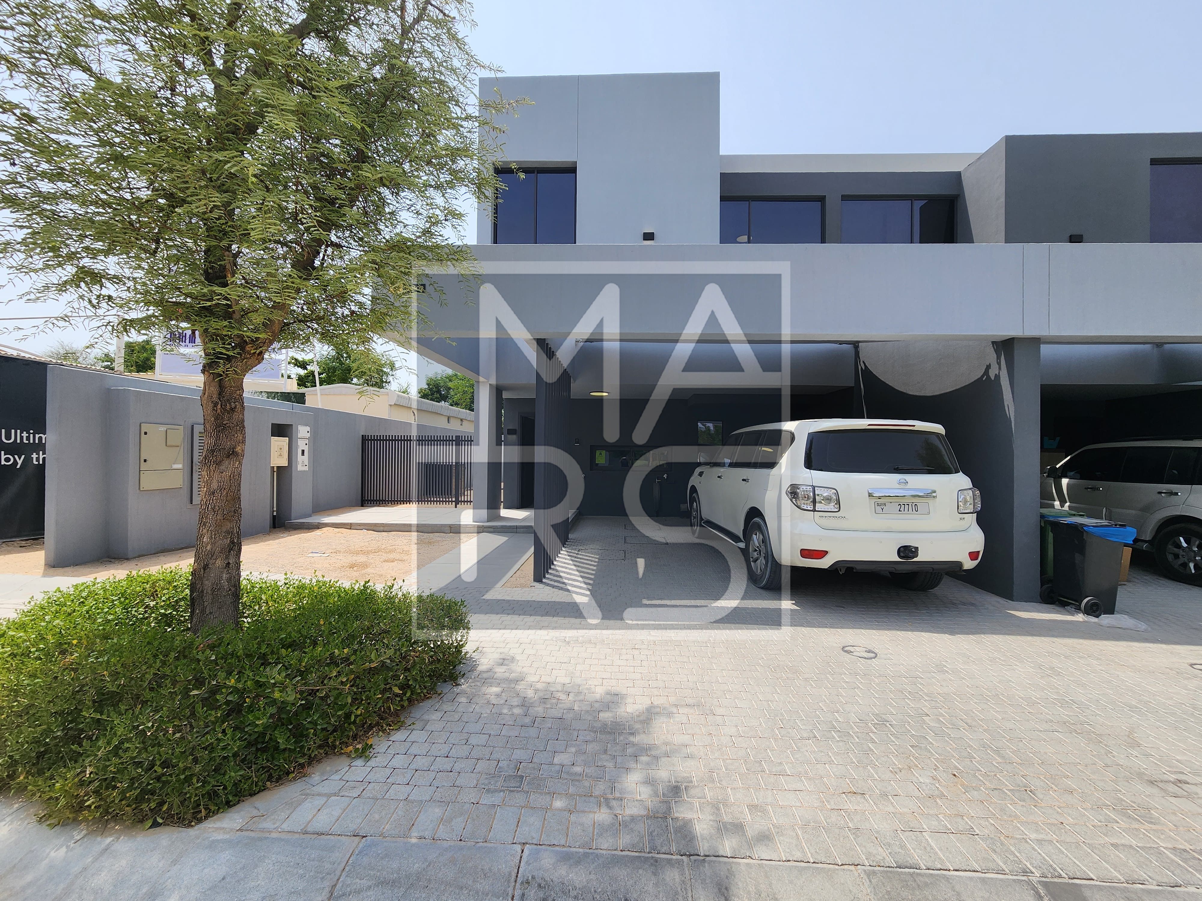 Hot Offer 3bhk Town House + Maid Room + Balcony + Master Bedroom in Masaar Robina Gated Community