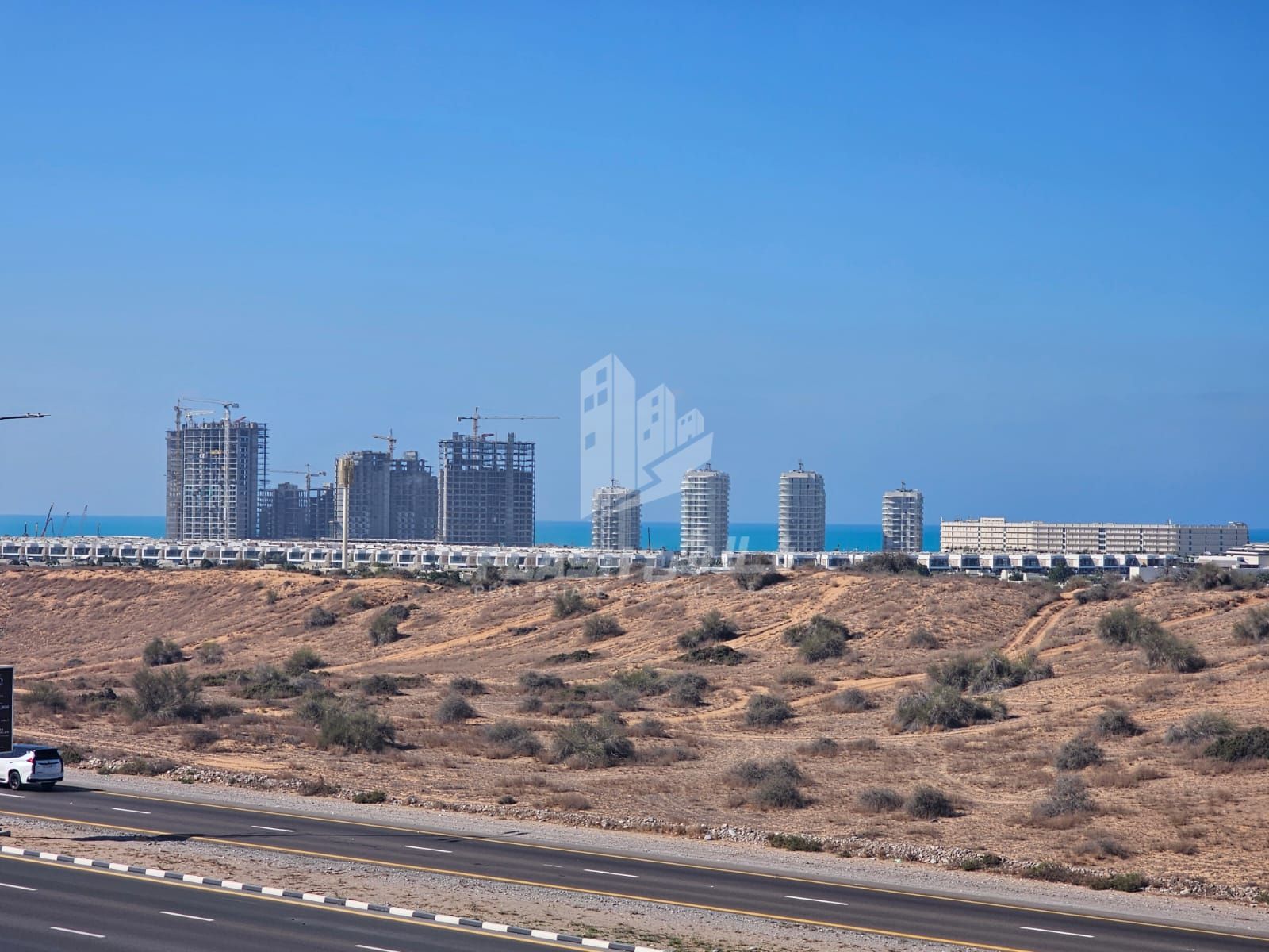 Partial sea view I Beach front project I Handover in August 2025