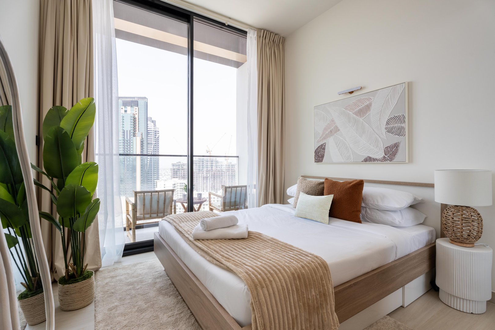 GuestReady - Top-Floor Tranquillity in JVC