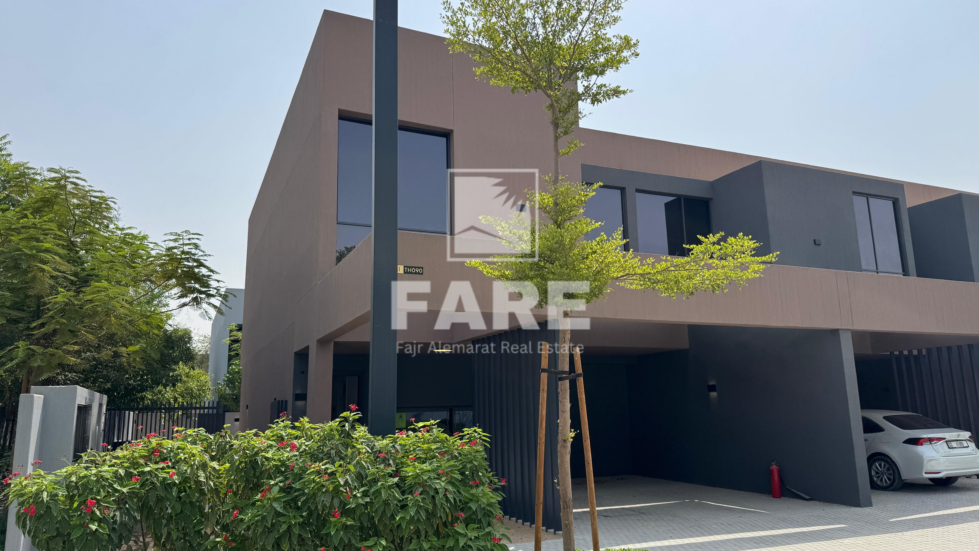 Spacious 3BR Master Corner Townhouse in KAYA