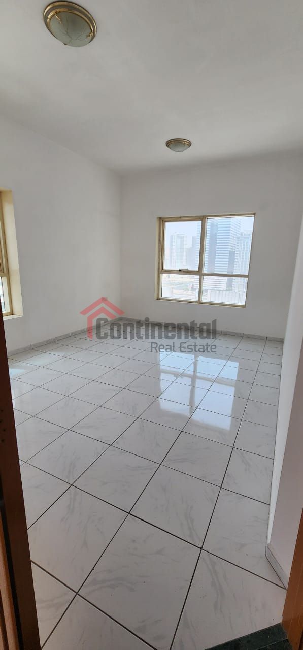 Spacious 3 Bedrooms | For rent | Al Taawun