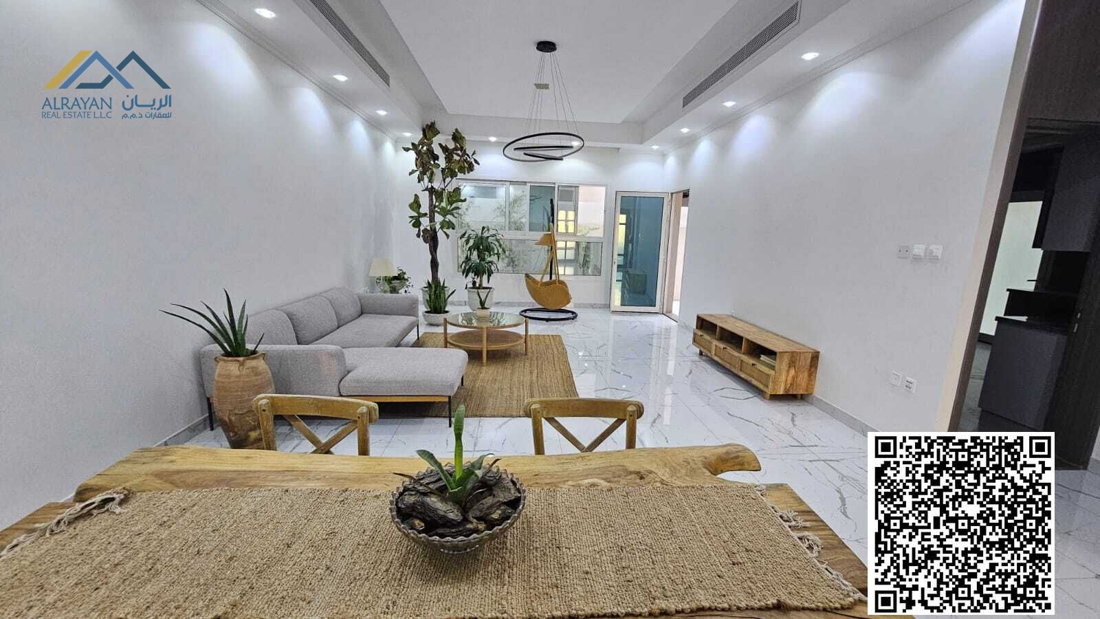 All air conditioners included, with an elevator, freehold, without a down payment to the bank