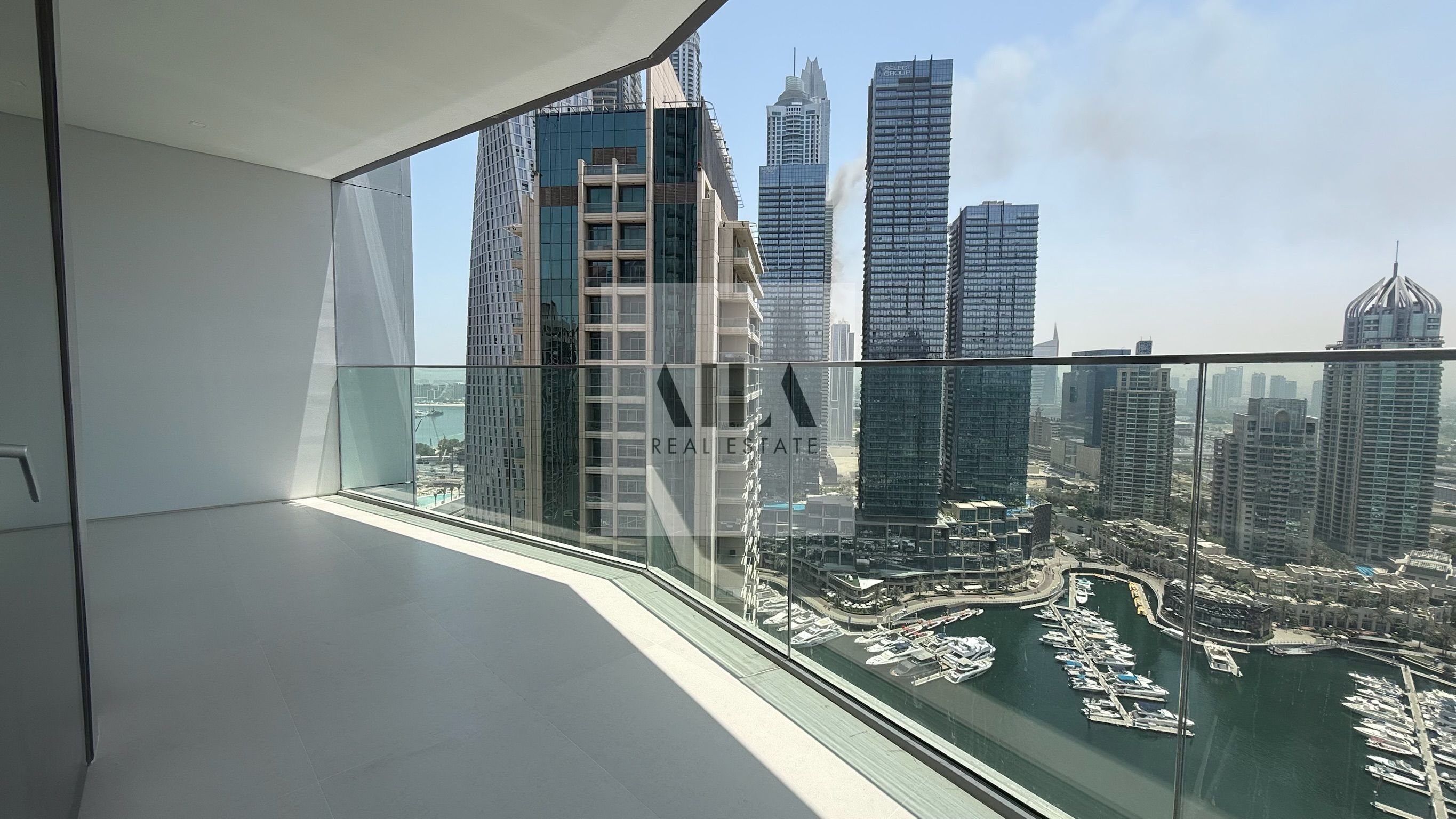 1BR with Massive Terrace & Breathtaking Dubai Marina Views | LIV Marina