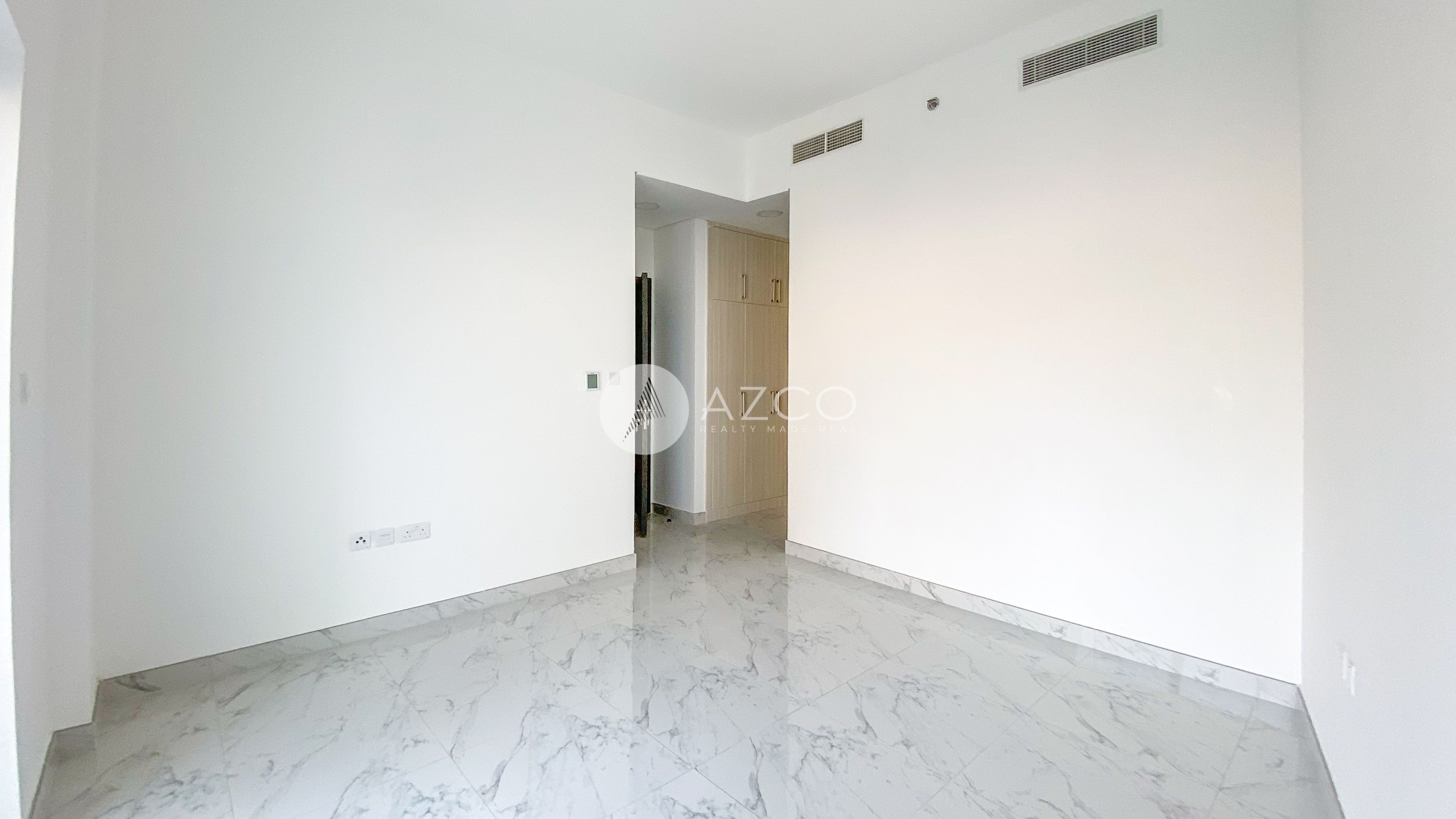 Brand New 2 B/R | Low Floor | Spacious