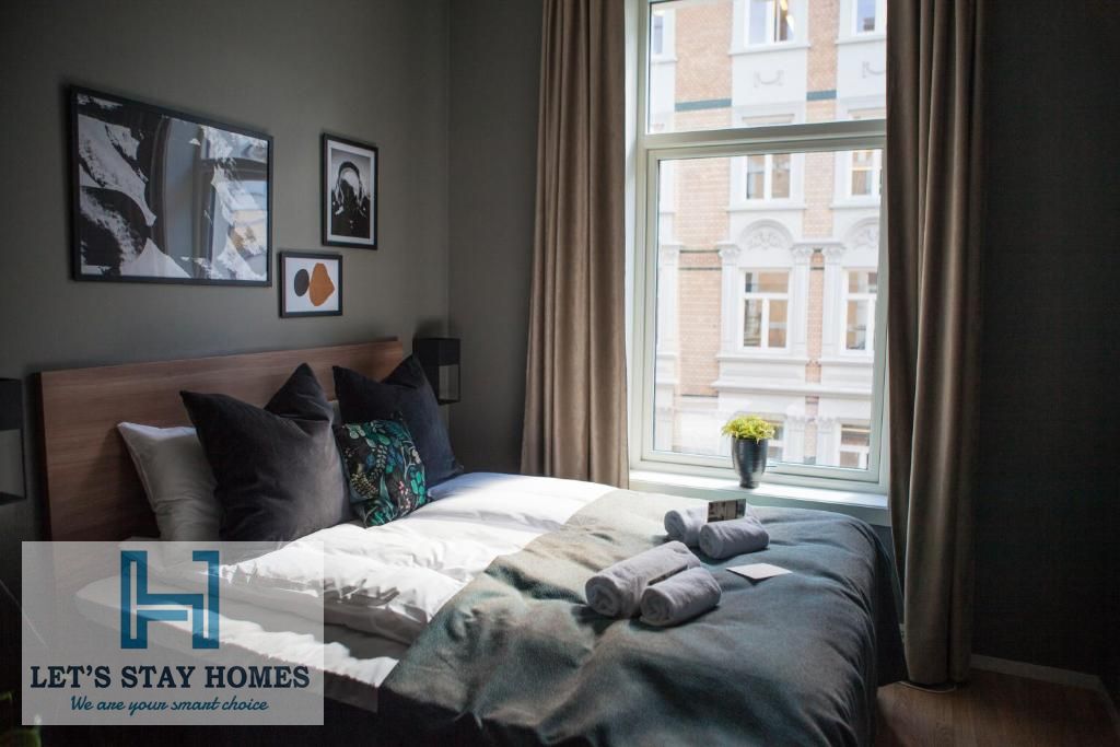 Premium Comfort | Affordable Price | Gym | Pool | Free WiFi | Safe 24/7 I With Kitchen I Free Housekeeping