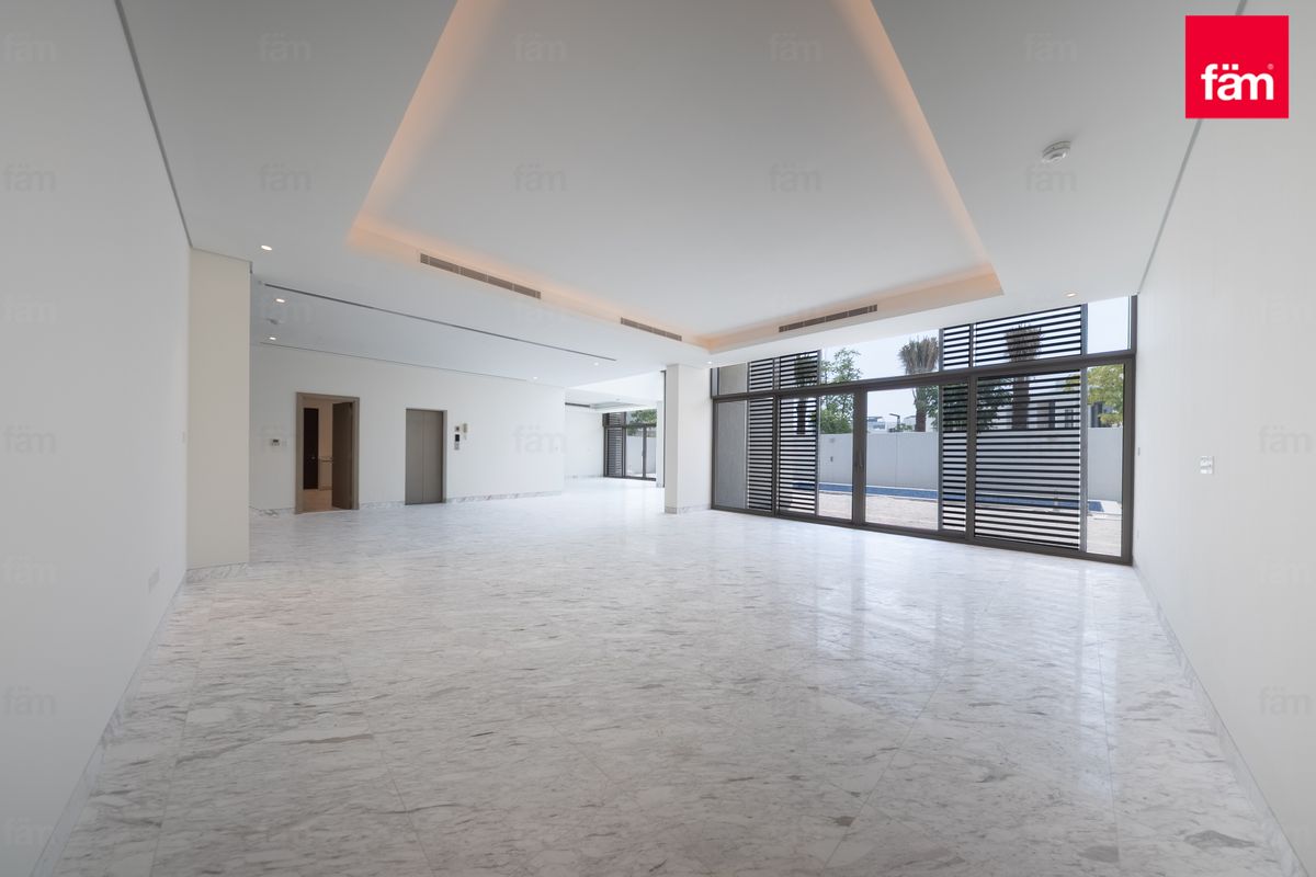 Brand New | Vacant | Contemporary T1 | Pool