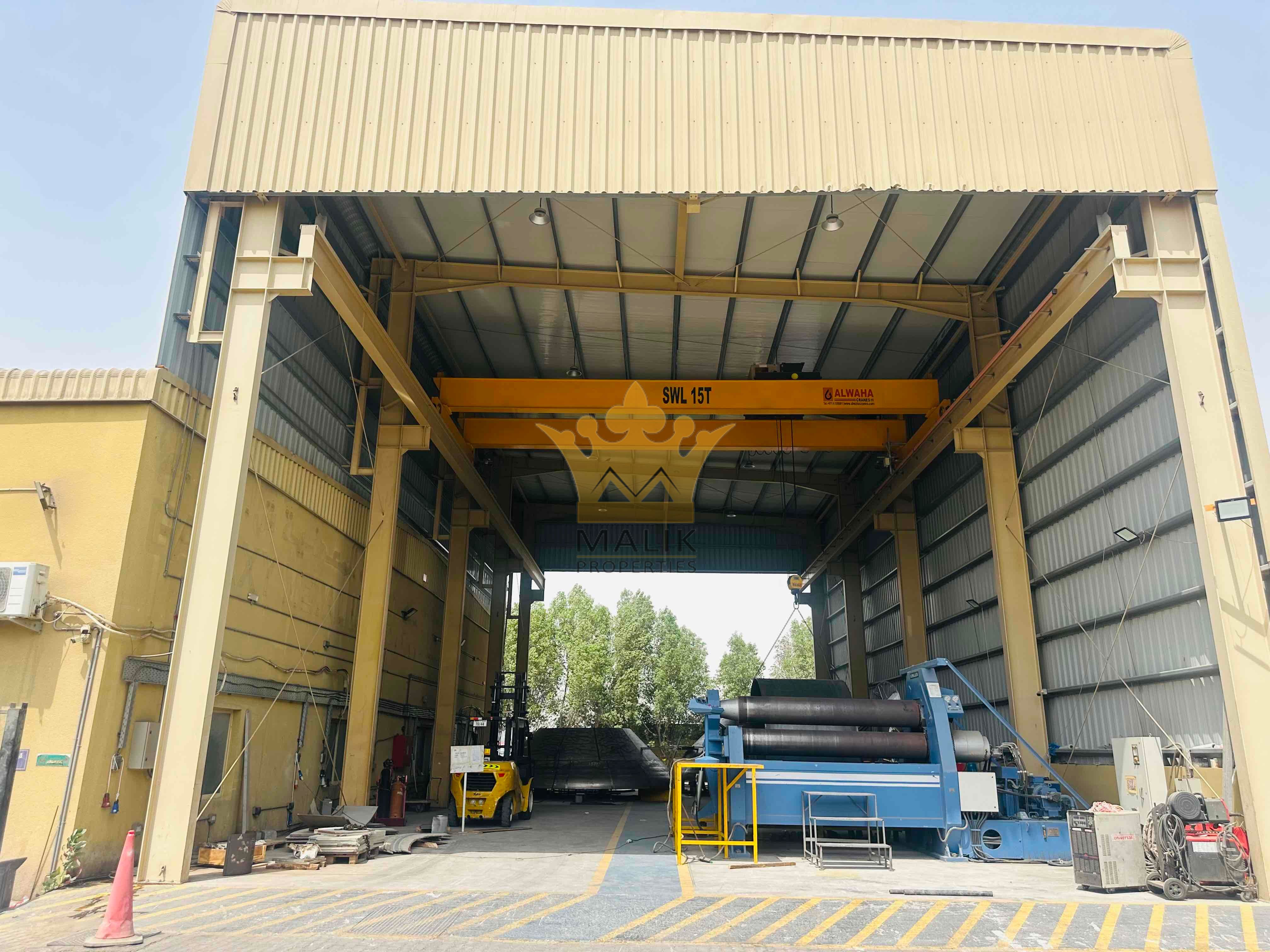 Open Shed With Over Head Crane For Rent In DIC