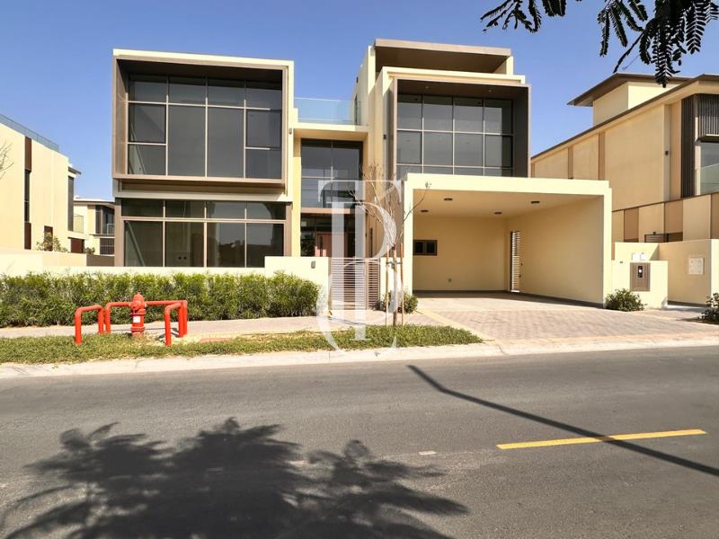 Exclusive | Park Backing | Private Pool