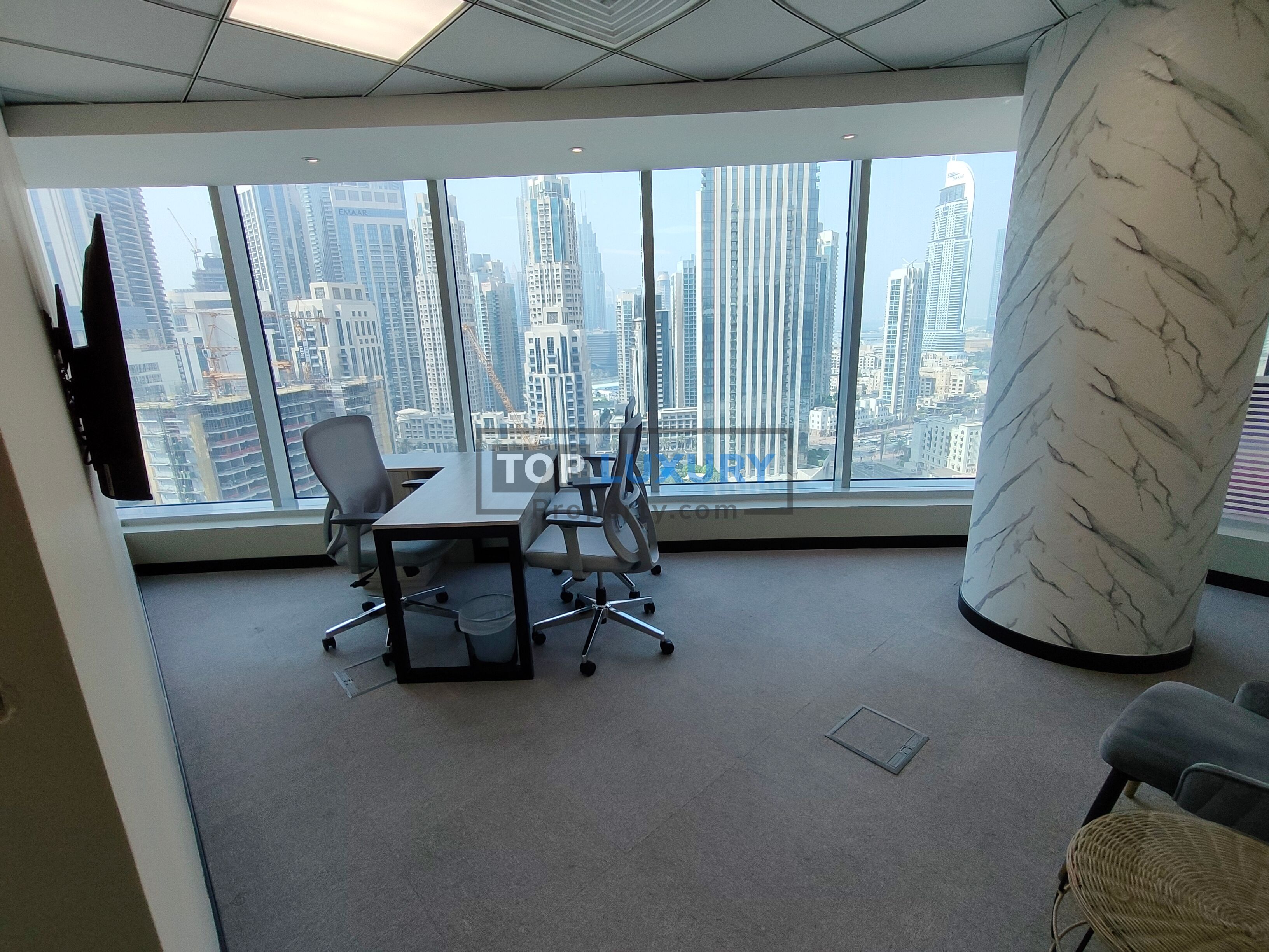 MULTIPLE OFFICES | READY TO MOVE | PRIME LOCATION