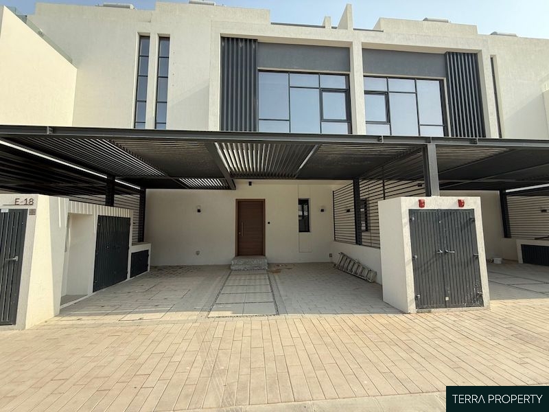 Danah bay 2br ready to be handed over!!