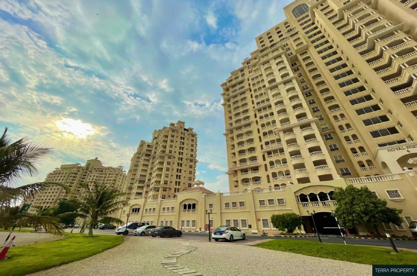 Studio for Sale-Great Investment -Vacant-Available