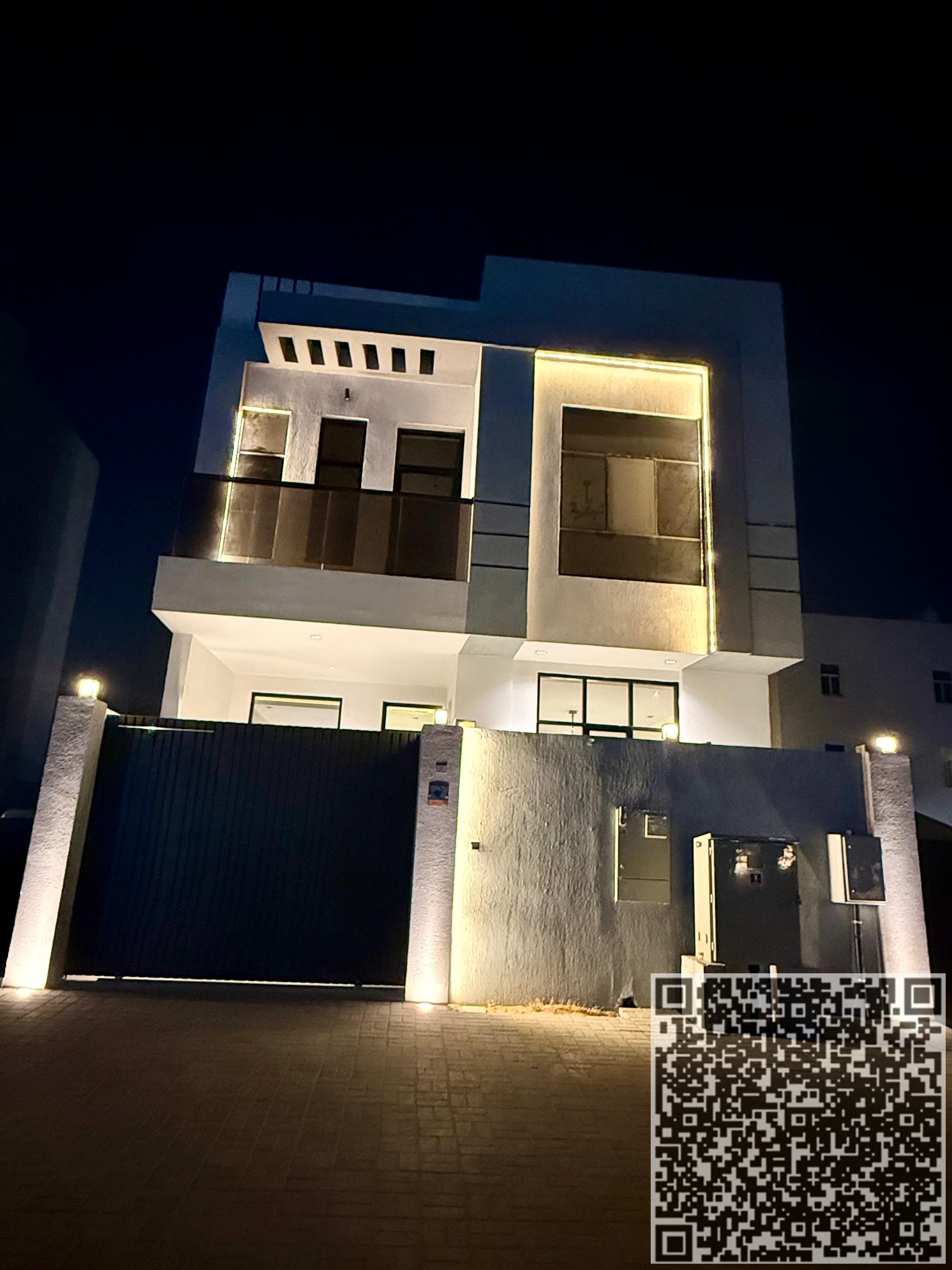 Brand New 6-Bedroom Townhouse with Majlis, Hall, Wooden Flooring, Rooftop & Modern Kitchen – Al Zahya – AED 90K/Year