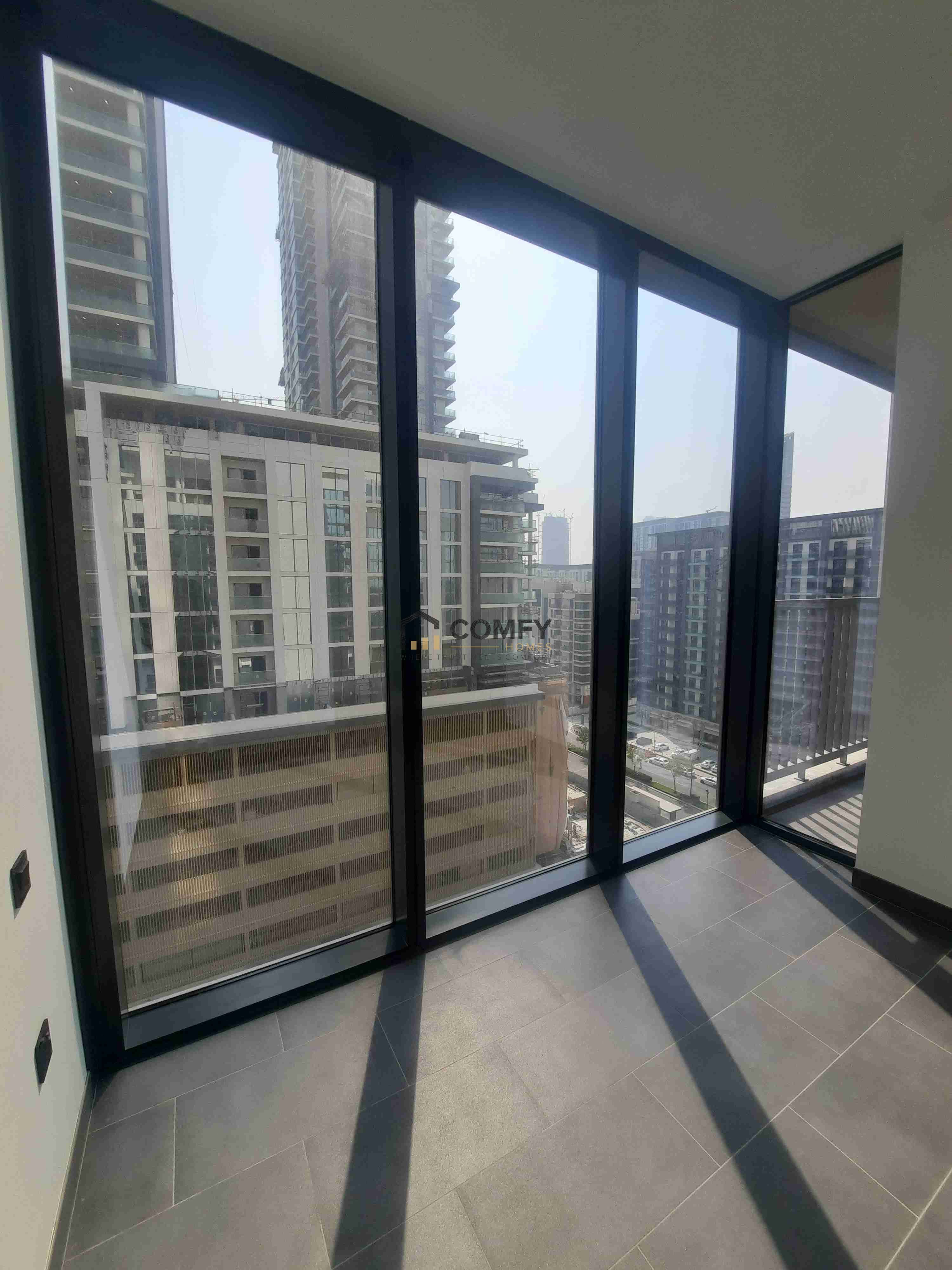 Brand New | luxurious | Hartland View