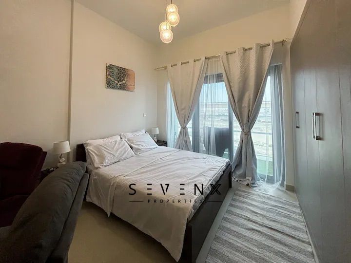 Modern Studio | Monthly Payments | Move In Now