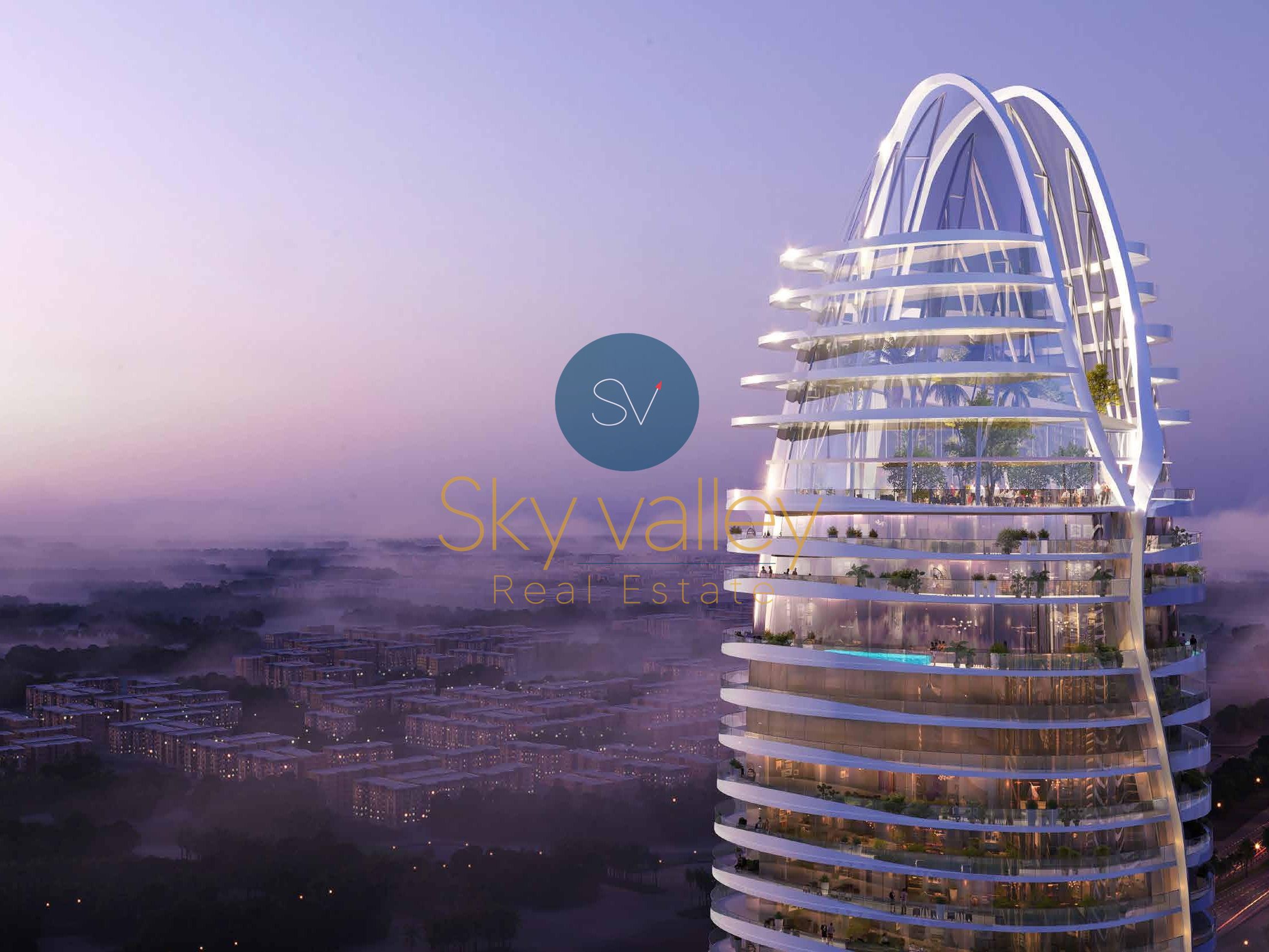 Luxury 2BR Apartment | Canal Views | Prime Business Bay Location
