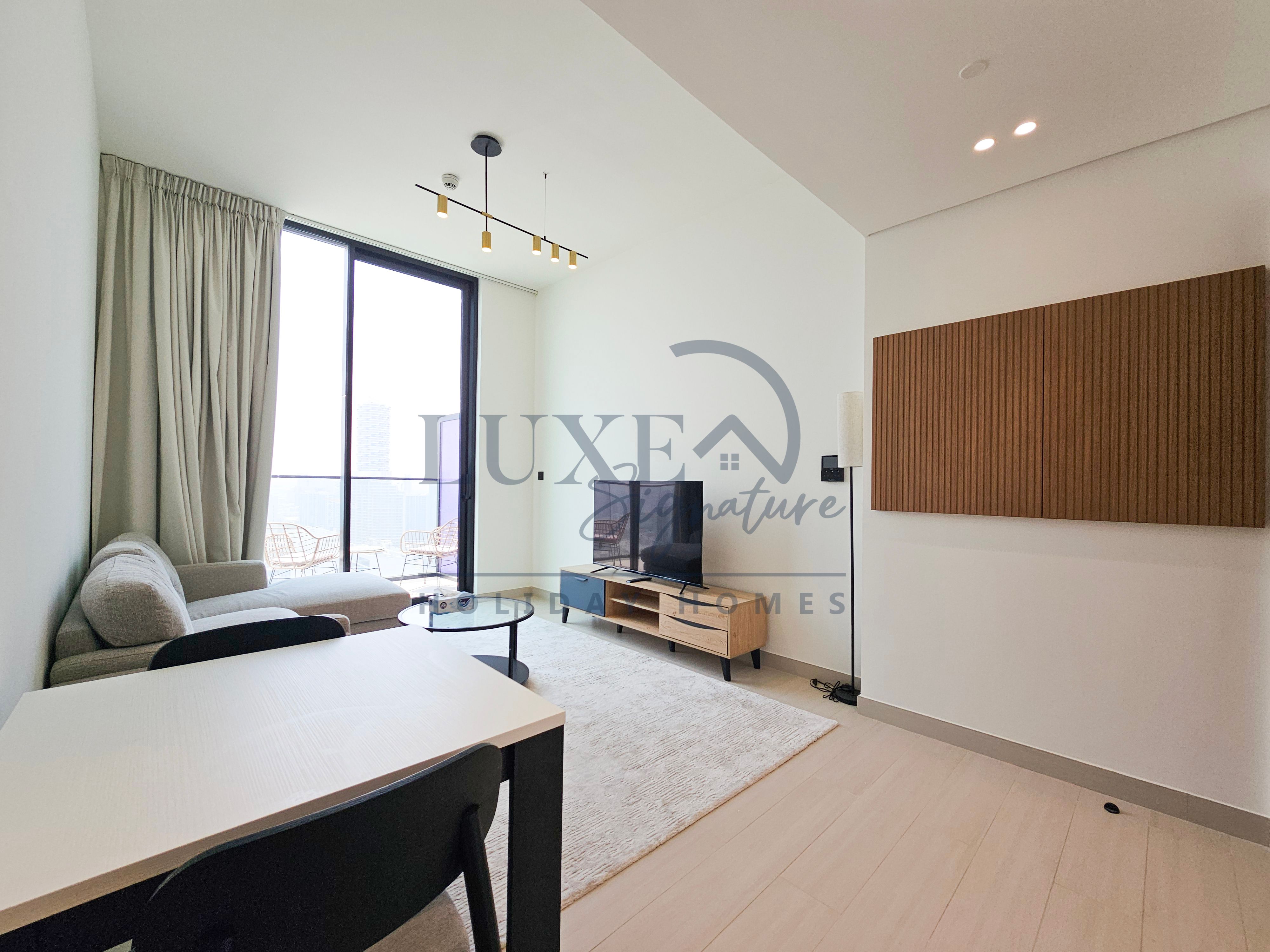 HIGH RISE 1BHK || FULLY FURNISHED || READY TO MOVE IN UNIT