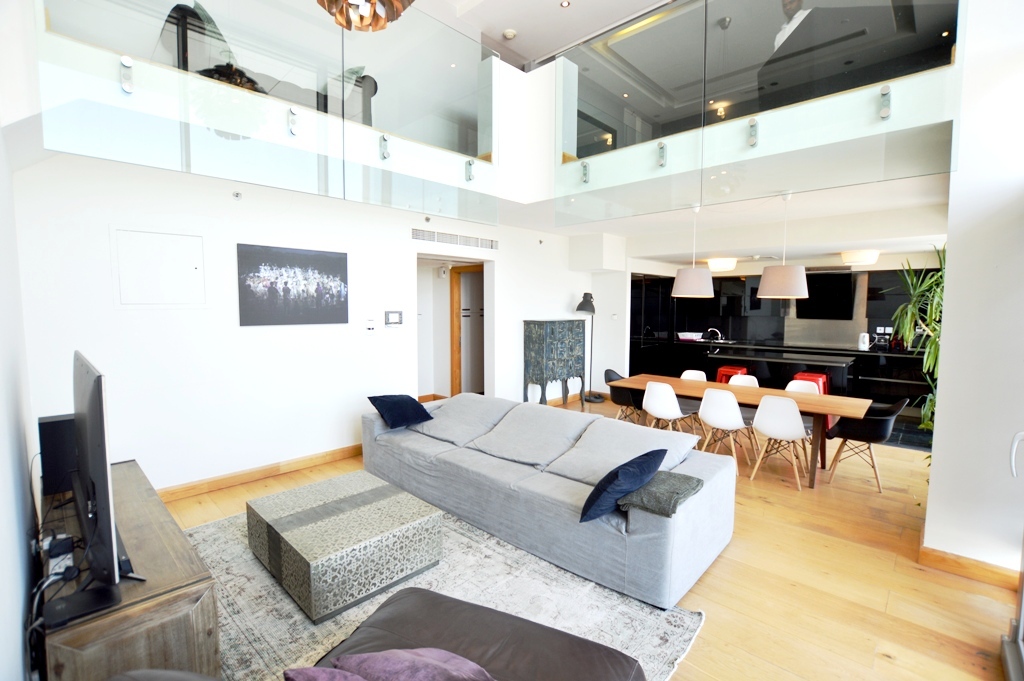 LARGE MODERN FULLY FURNISHED DUPLEX LOFT 1 BEDROOM, STUDY AND WALK-IN CLOSET!!! !!!