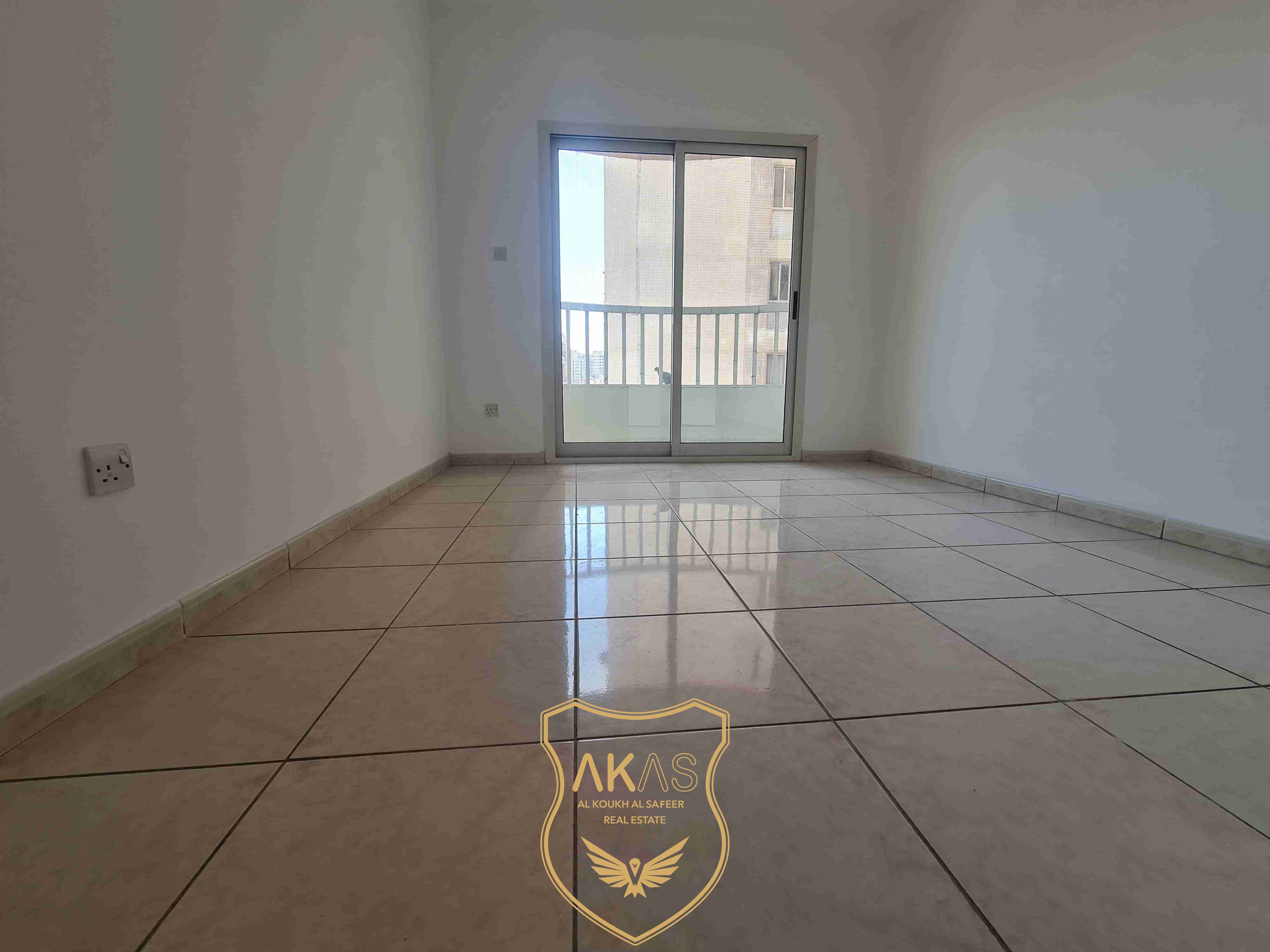 Central Ac One Bedroom Apartment With Balcony