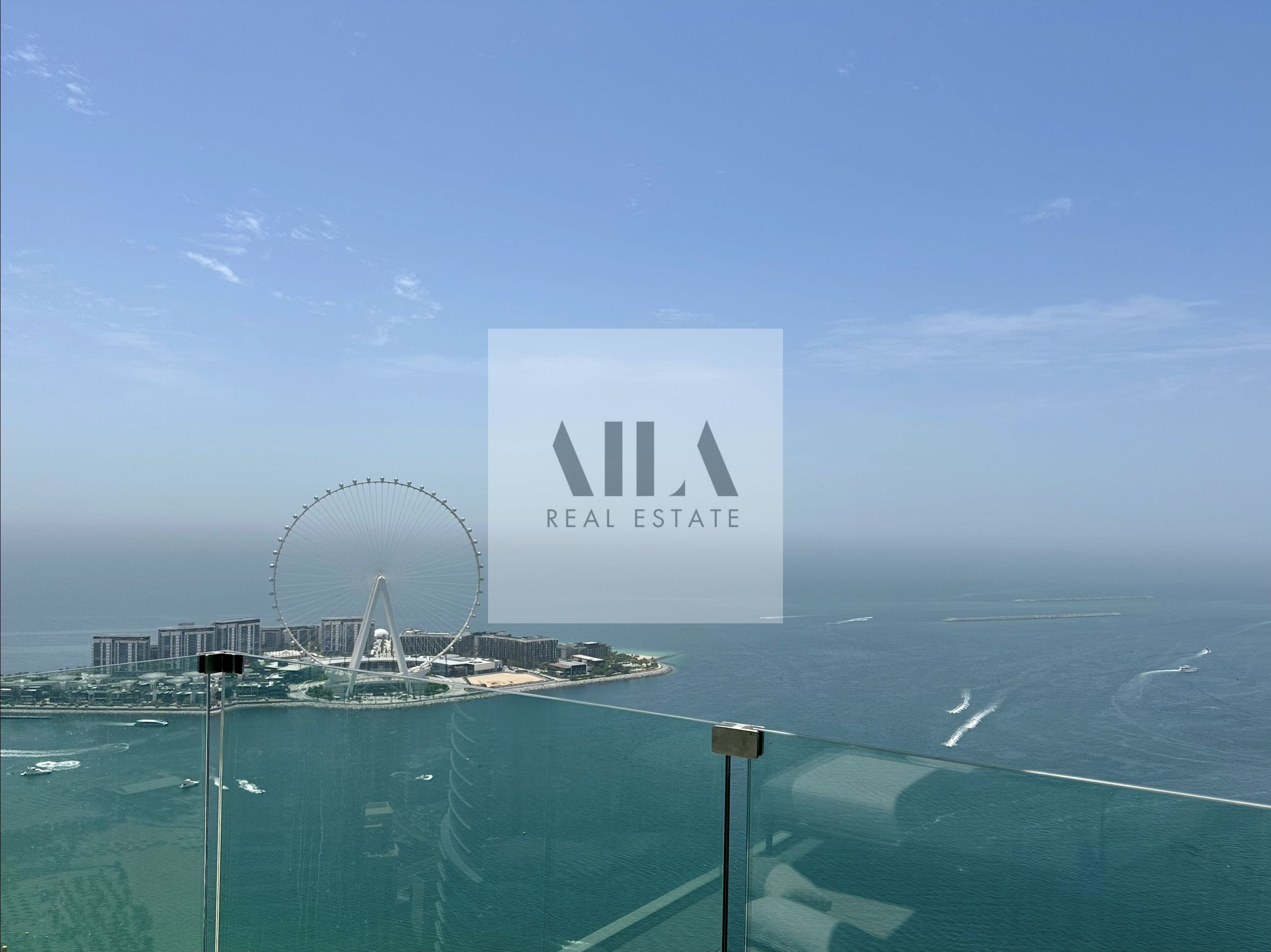 2 br front sea and Dubai Eye view, large type