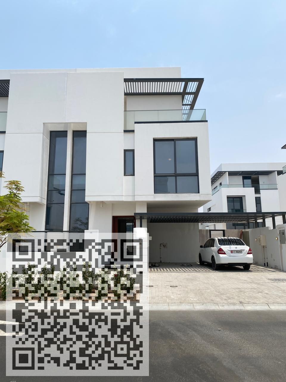 New 4 Bedrooms Villa At Prime Location And View