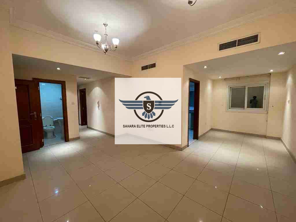 2BHK FOR FAMILIES AT PRIME LOCATION JUST IN 40K