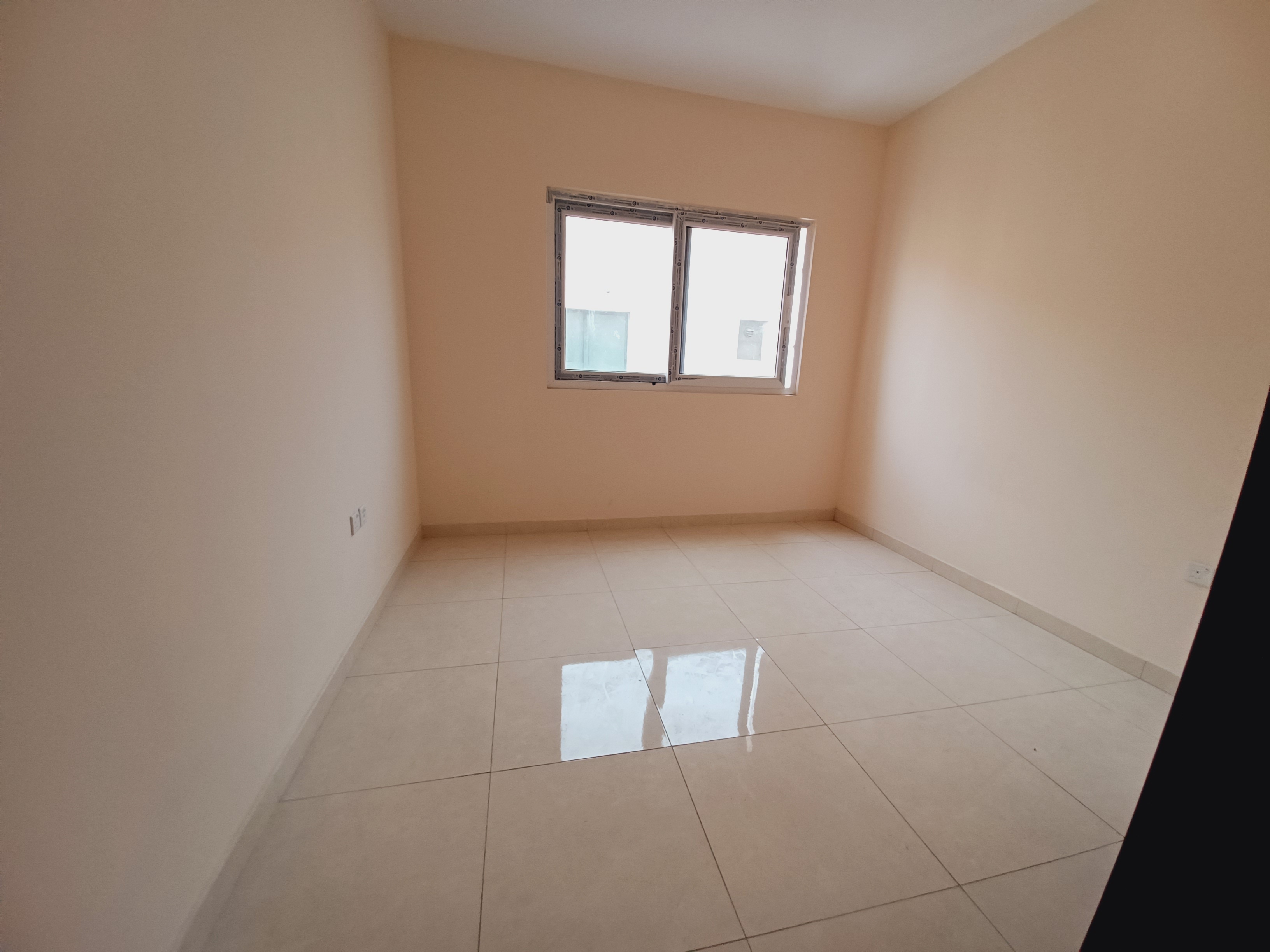 Brand New // Well Designed // Luxury 1bhk With Wardrobe 2 Washroom