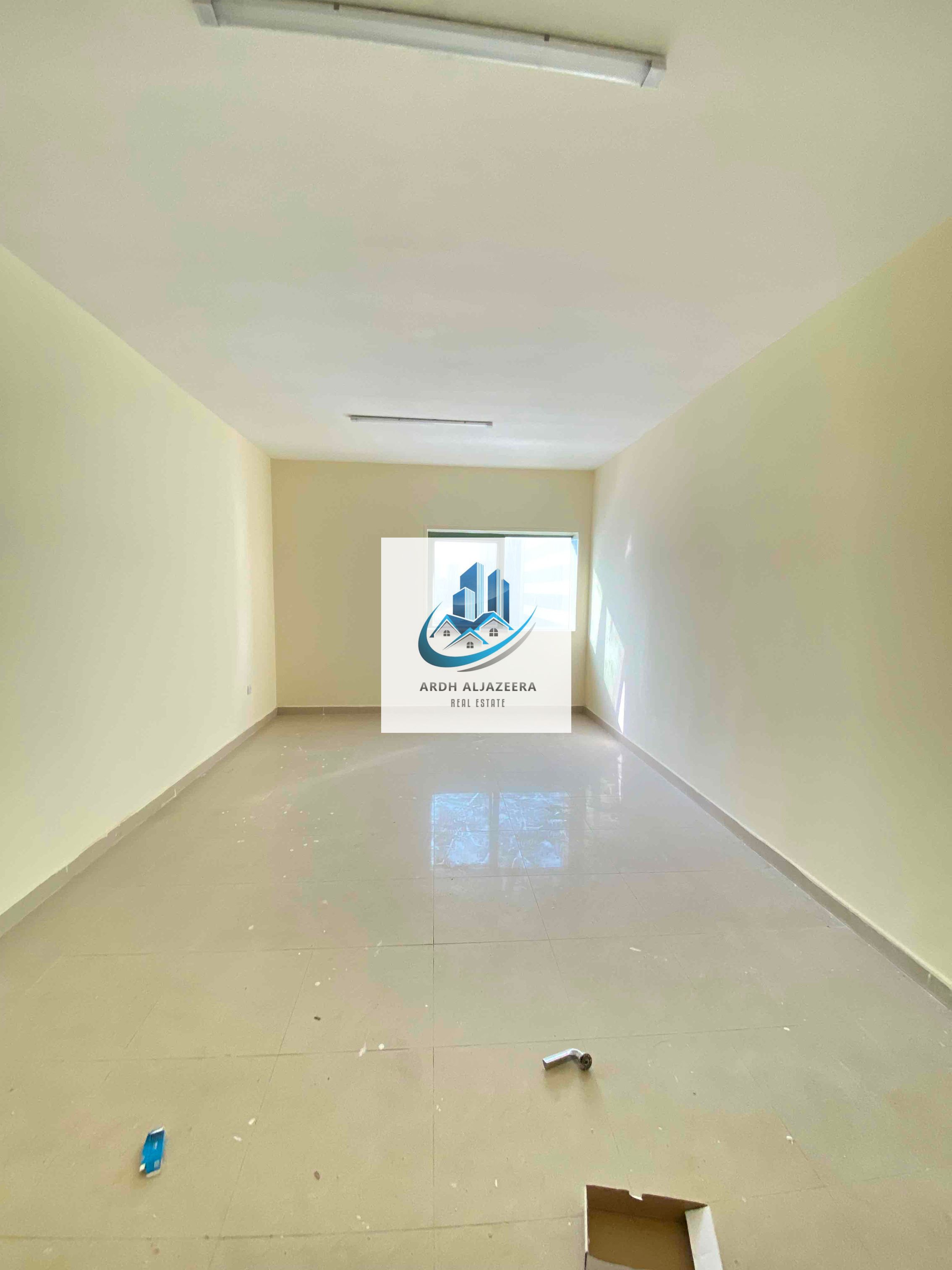 YEARLY BASIS 1BHK WITH TWO FULL BATHROOMS CLOSE HALL 6CHQ PAYMENT AVAILABLE AL NAHDA SHARJAH